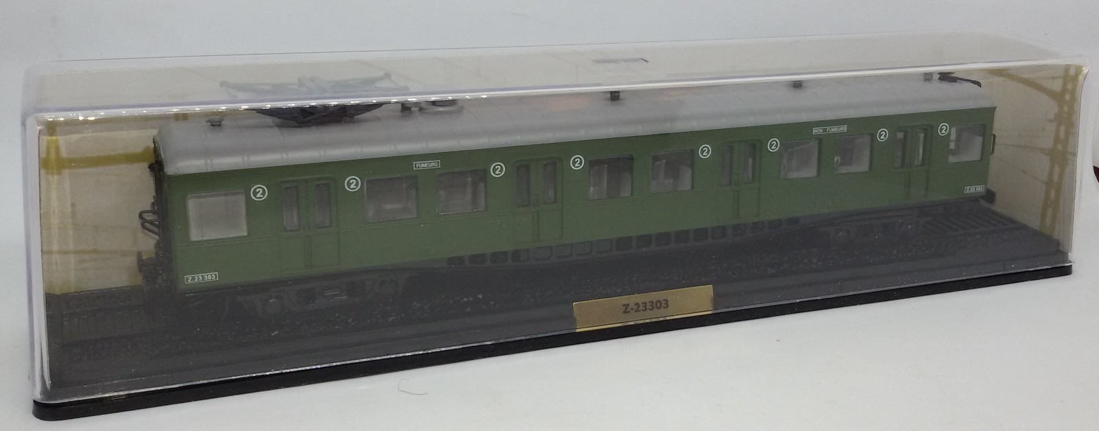 Automotrice Z-23303 Ligne Sceaux 1952 Static Model H0 1/87 Atlas