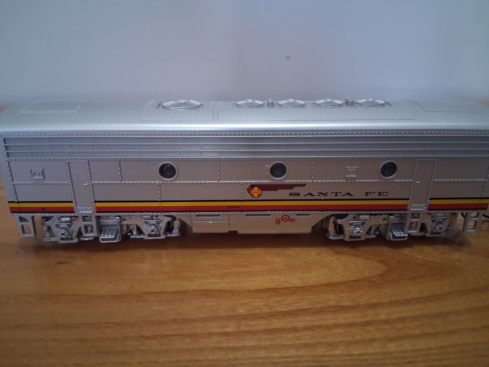 Bachmann HO 64301 & 64401 F7 A&B Units Santa Fe Locomotives DCC Equipped Used.