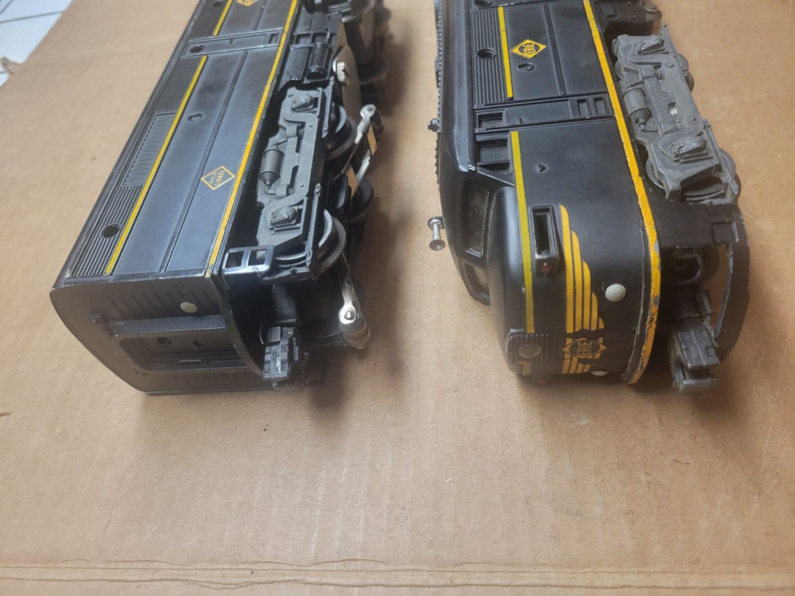 Lionel 2032 Erie AA Alco Diesel Set, 1952-54 USA NEW YORK