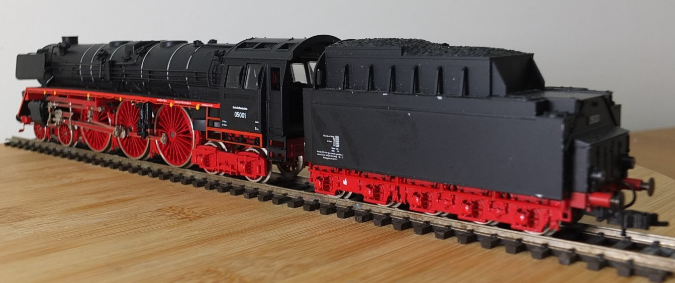 Liliput 105 10 HO gauge DB BR 05 Steam locomotive in black livery