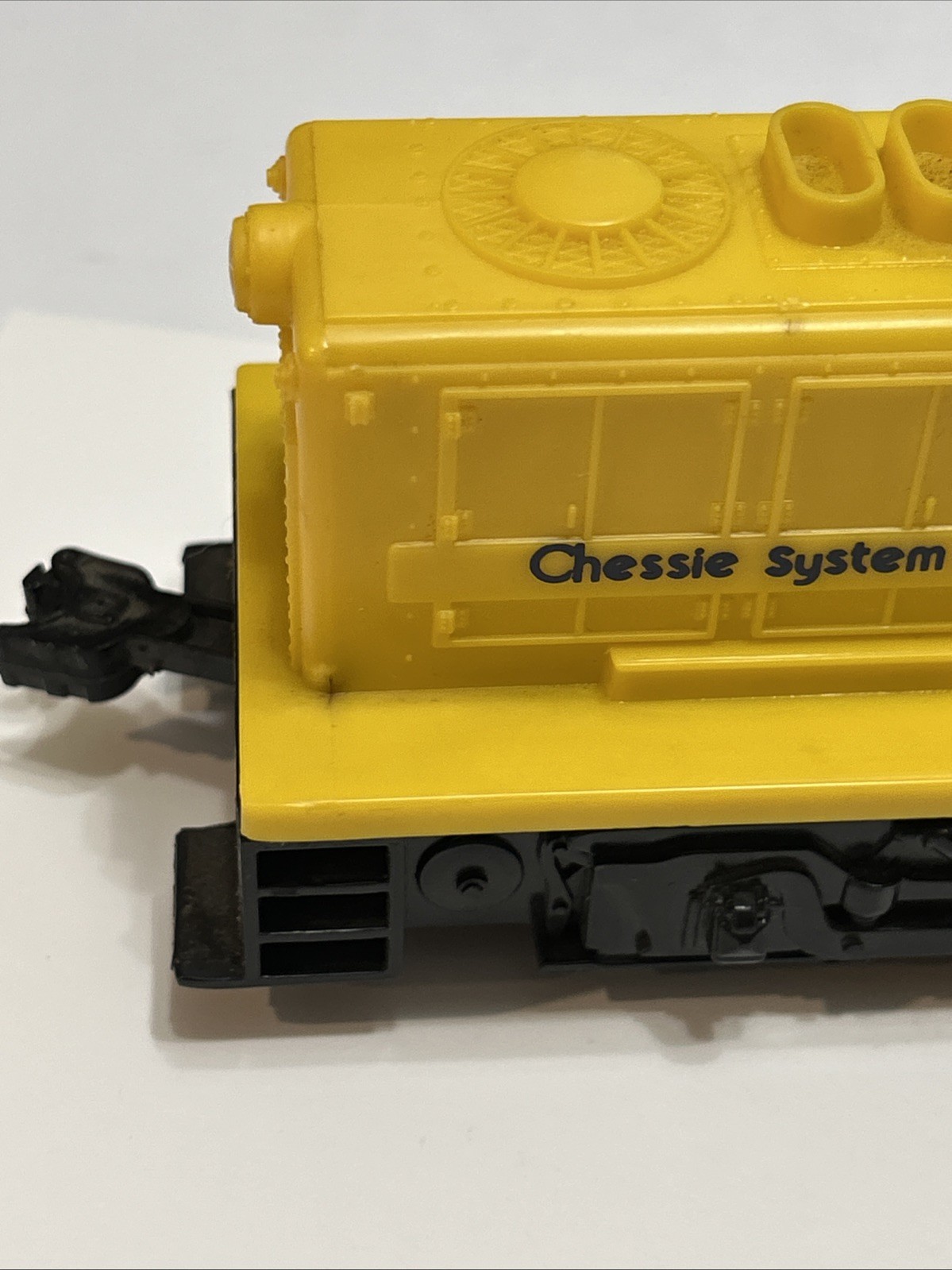 Vintage Lionel 8670 Chessie System Yard Switcher Engine Locomotive O Scale