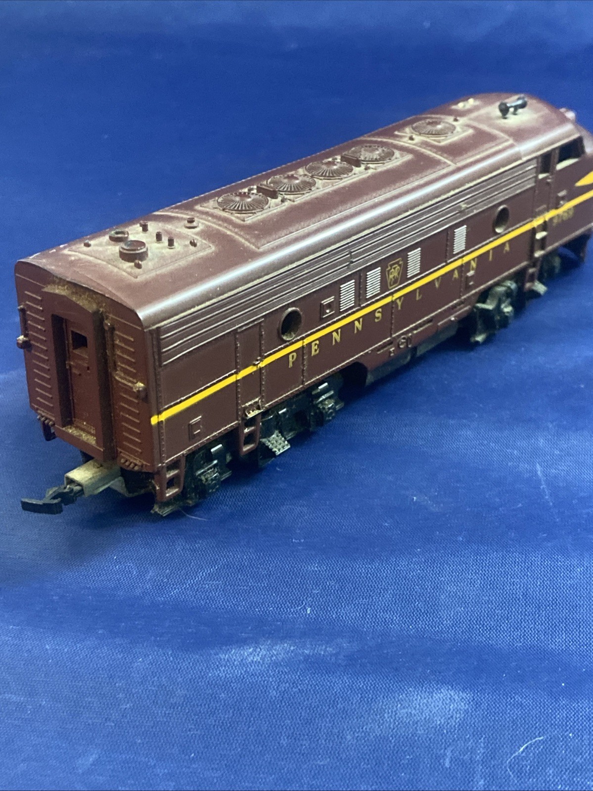 Mantua Tyco HO Pennsylvania Tuscan Red #9769 Locomotive Engine