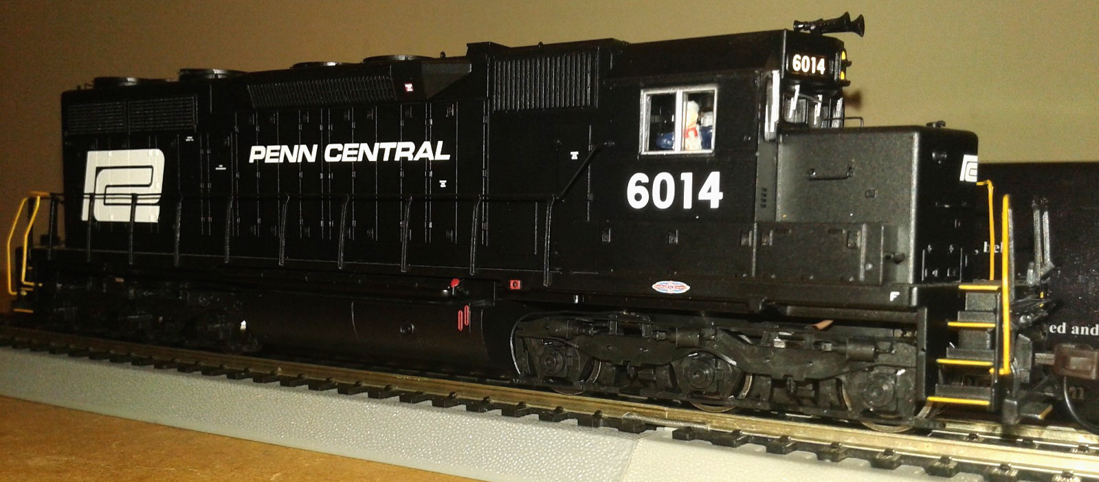 HO SCALE ATLAS CLASSIC GOLD EMD SD35 PENN CENTRAL PC #6014 DCC & SOUND 10002780
