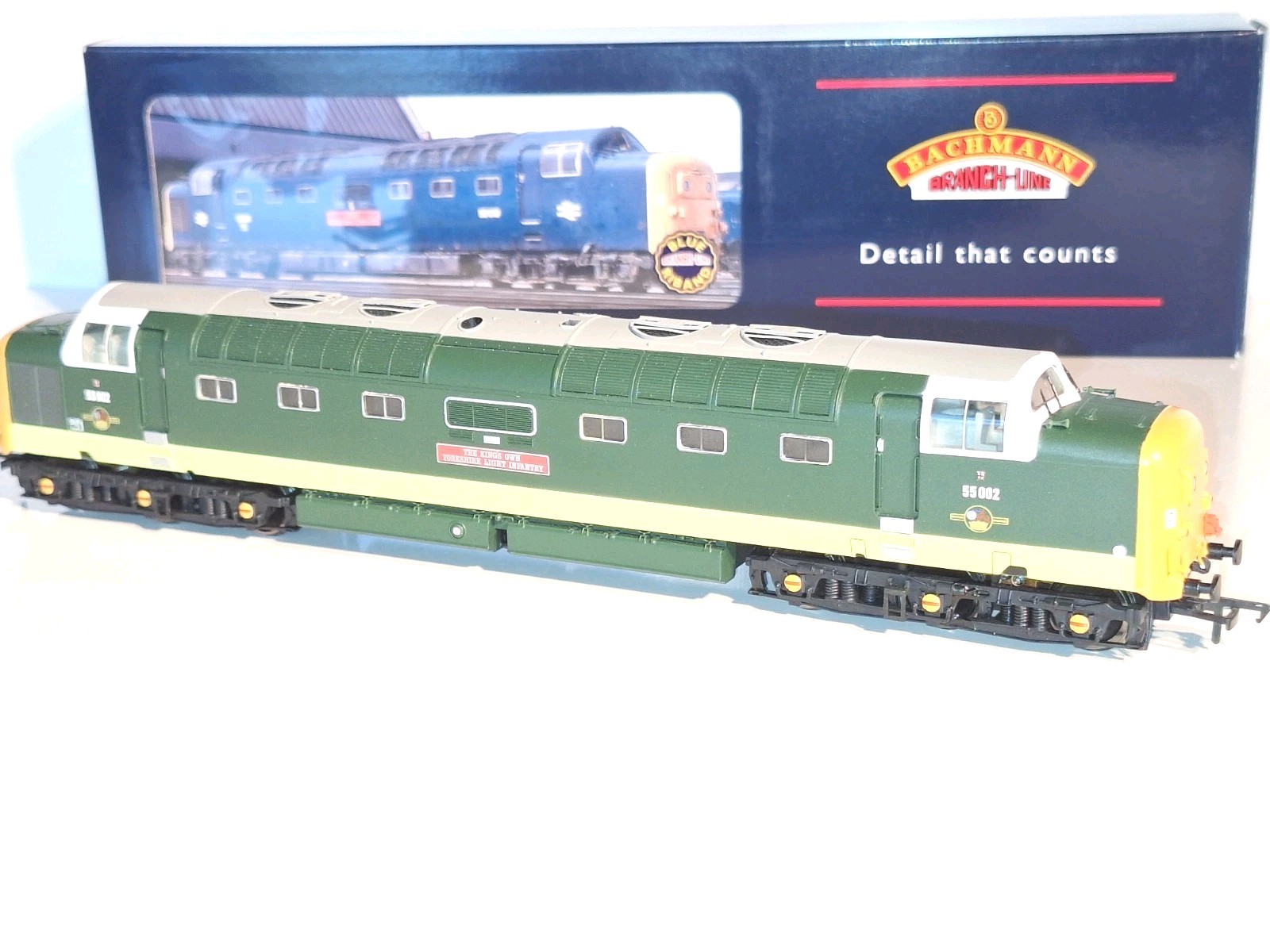 Bachmann 32525A Kings Own Diesel Loco. New Old Stock. Mint Cond. Boxed.OO Scale