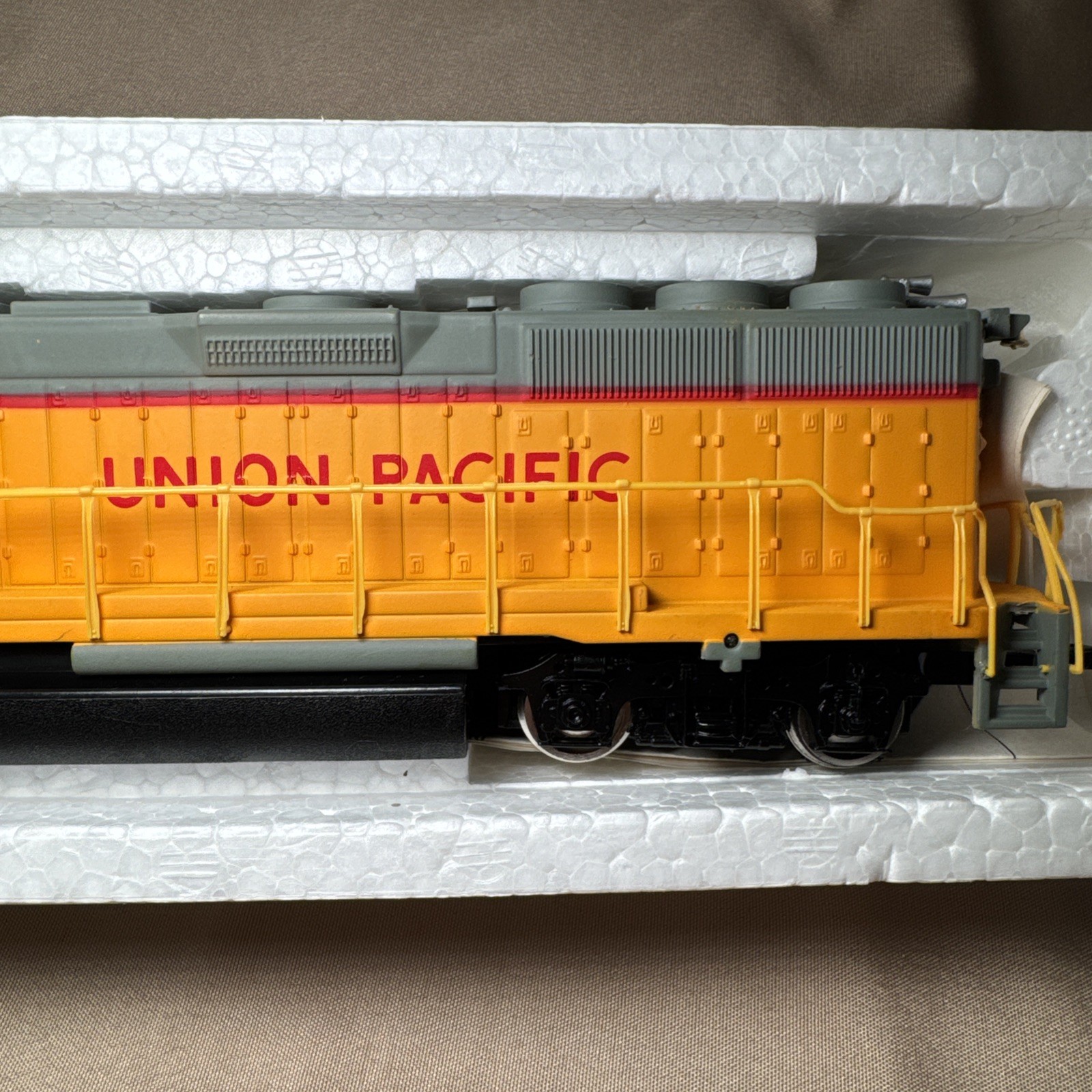 Vintage Bachmann HO Scale EMD GP50 Union Pacific #3258 Train 41-0612-01 Boxed