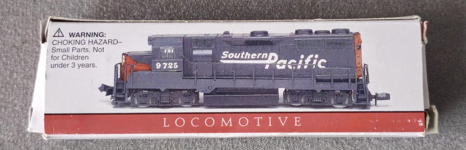 Southern Pacific Dummy Locomotive #9725 Model Train No 418 High Speed N Scale OB