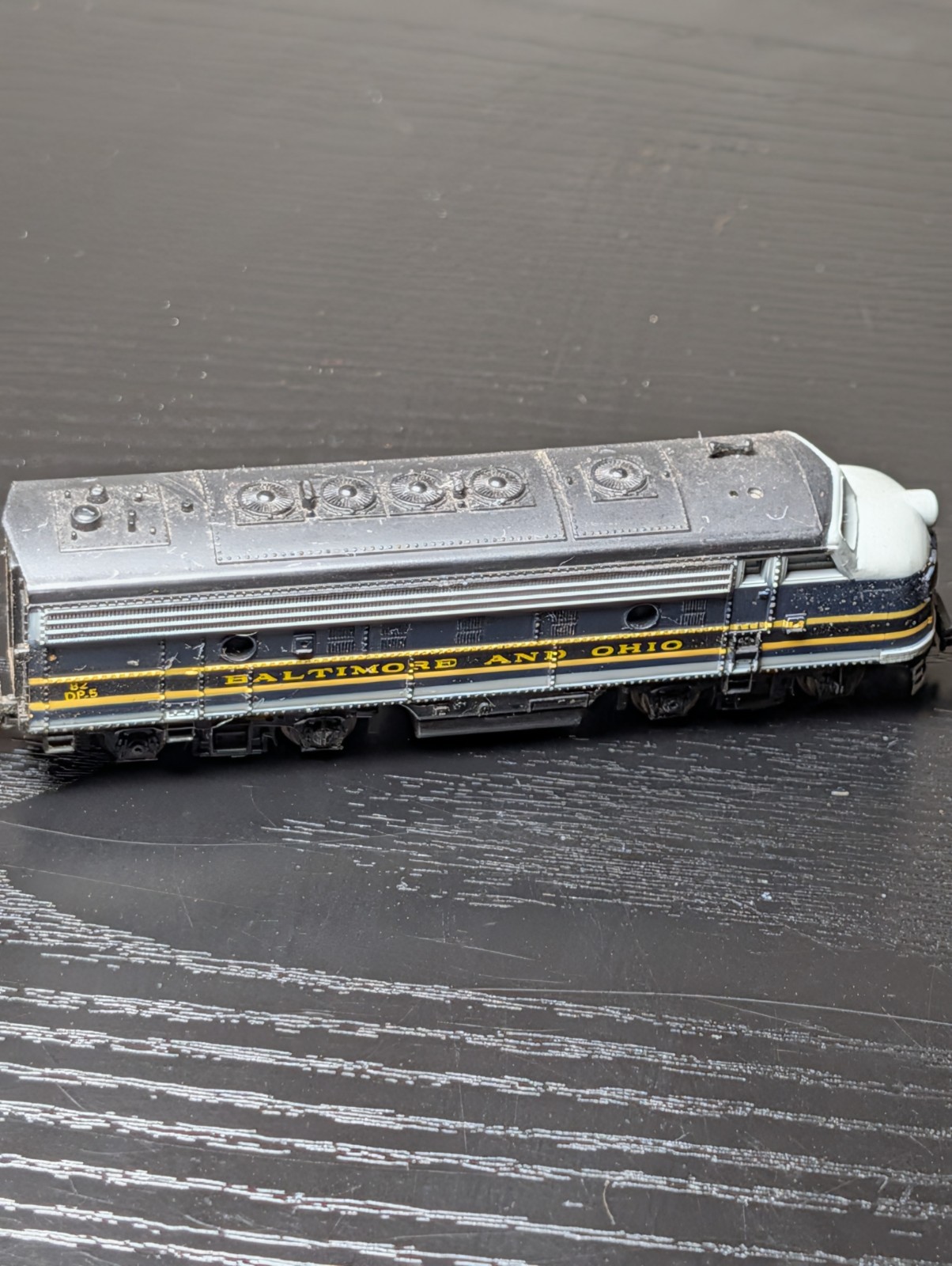 Life Like 7750 N Scale EMD F-7 Diesel Locomotive, DC, Baltimore & Ohio #82