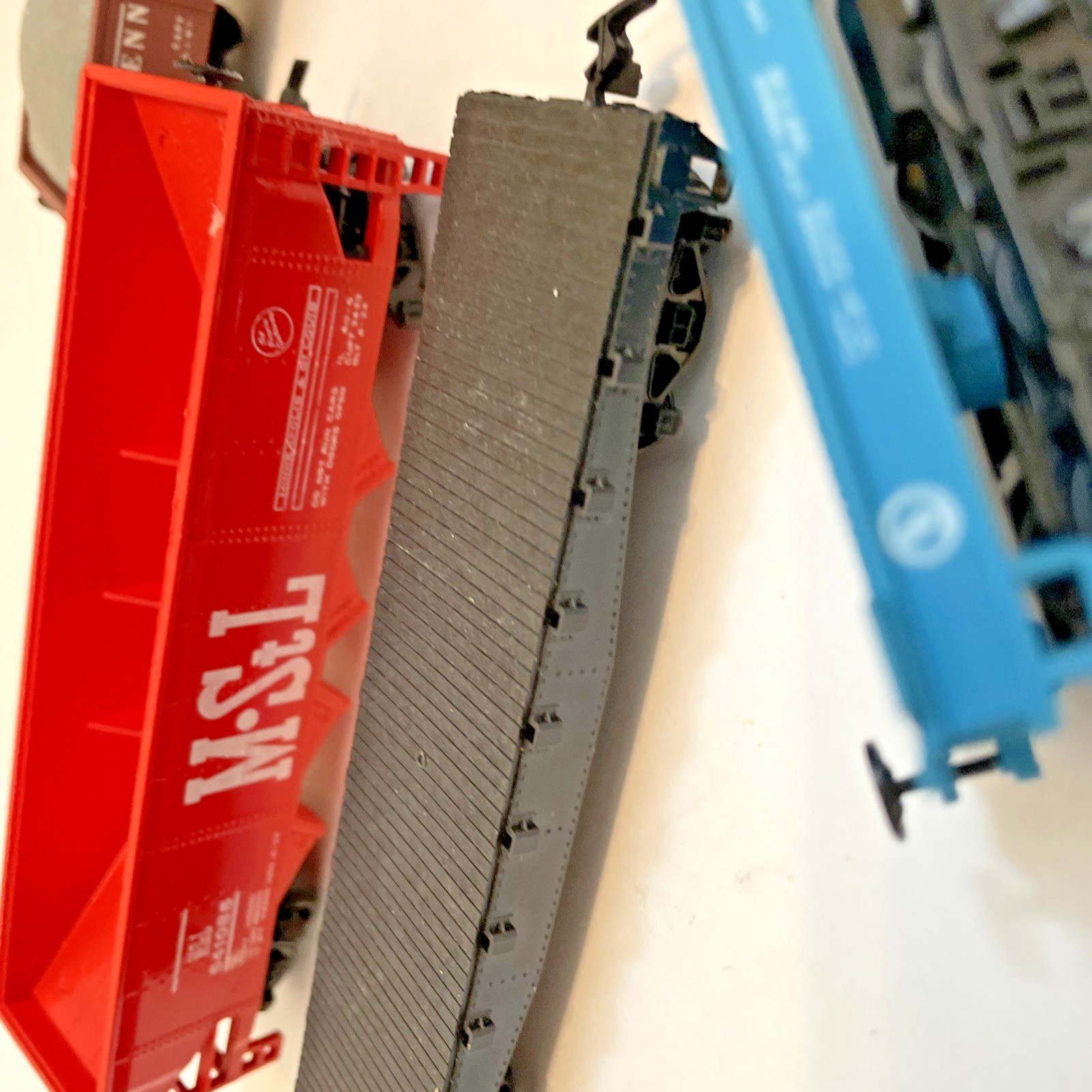 Vintage HO Scale Coal Cars And Various Others