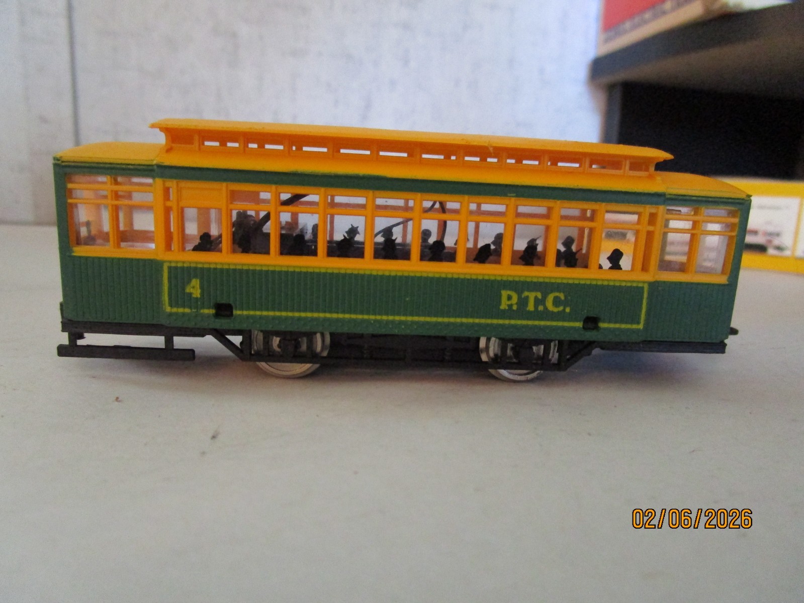 AHM, HO, 16951 PTC Power & Dummy Trolley’s, OB.