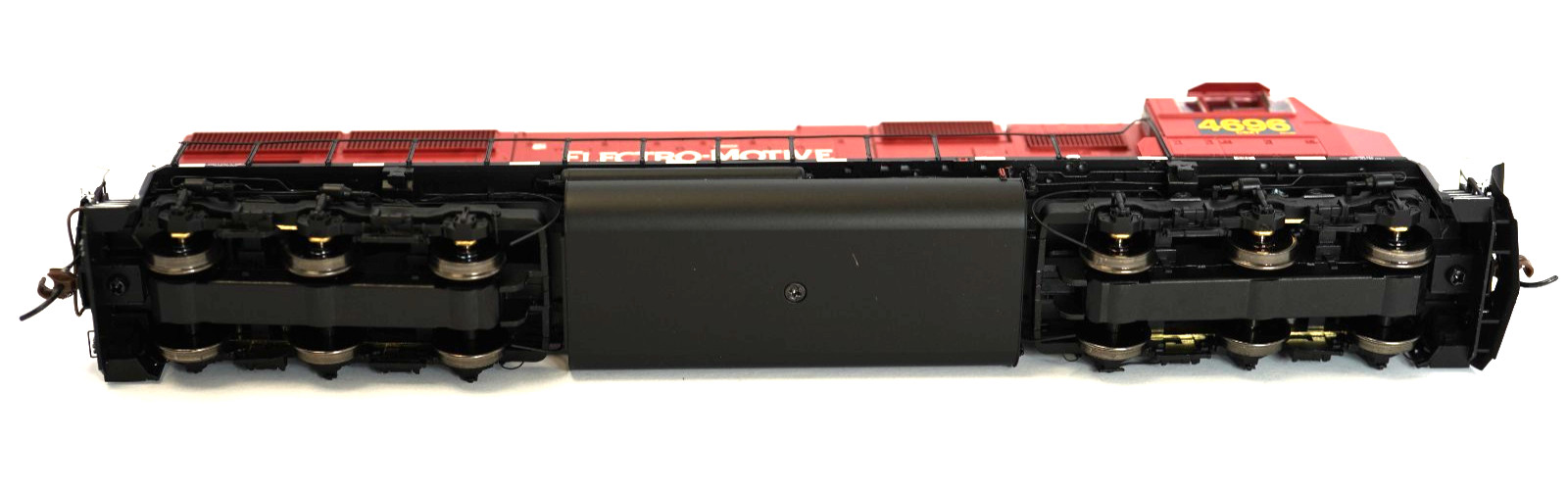 Athearn 69355 EMD SD70M CSX patch #4696 DCC Sound Excellent