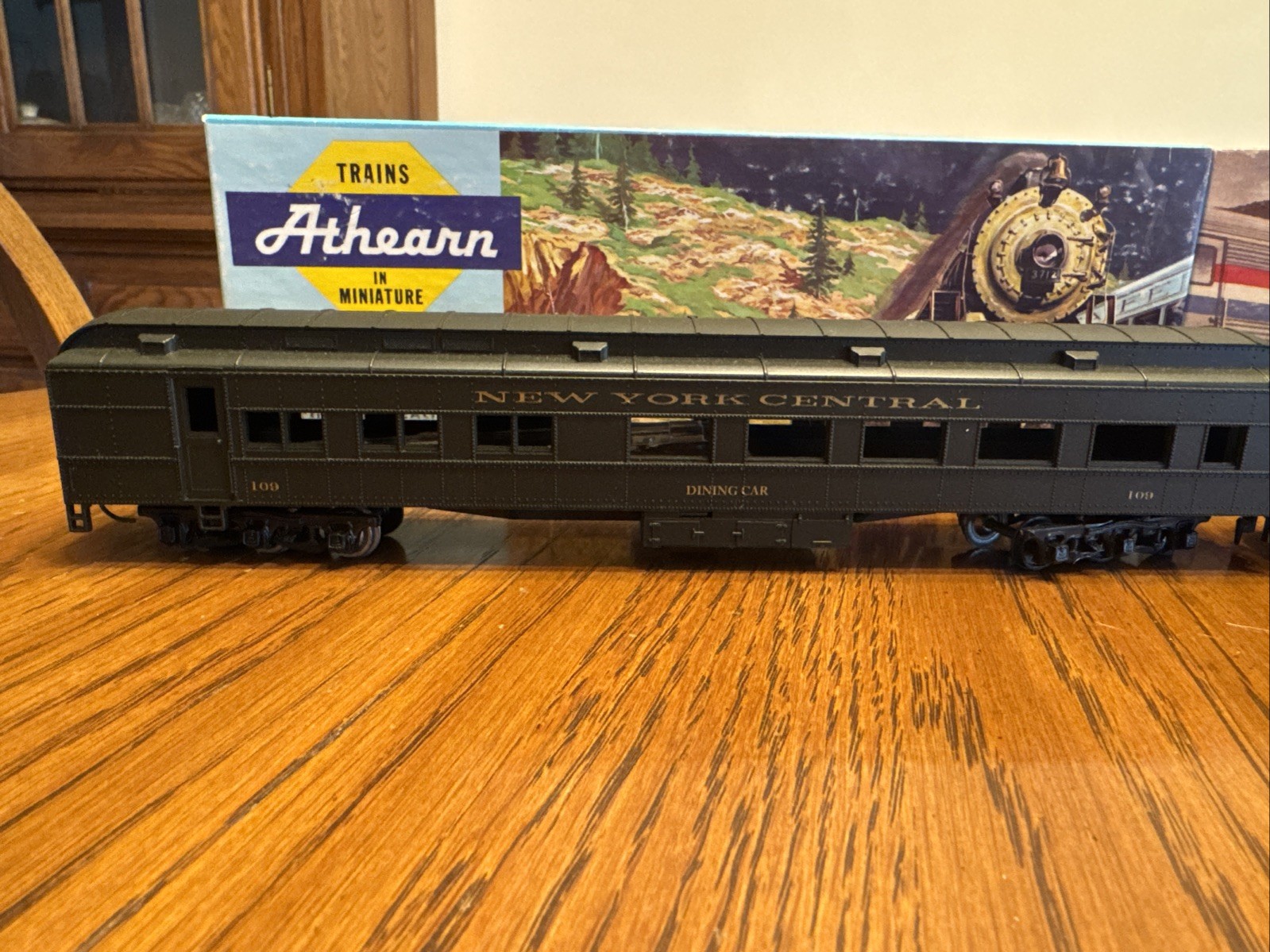 Franklin Mint HO NYC Hudson J3 Locomotive Coal Car 3 Passenger Cars