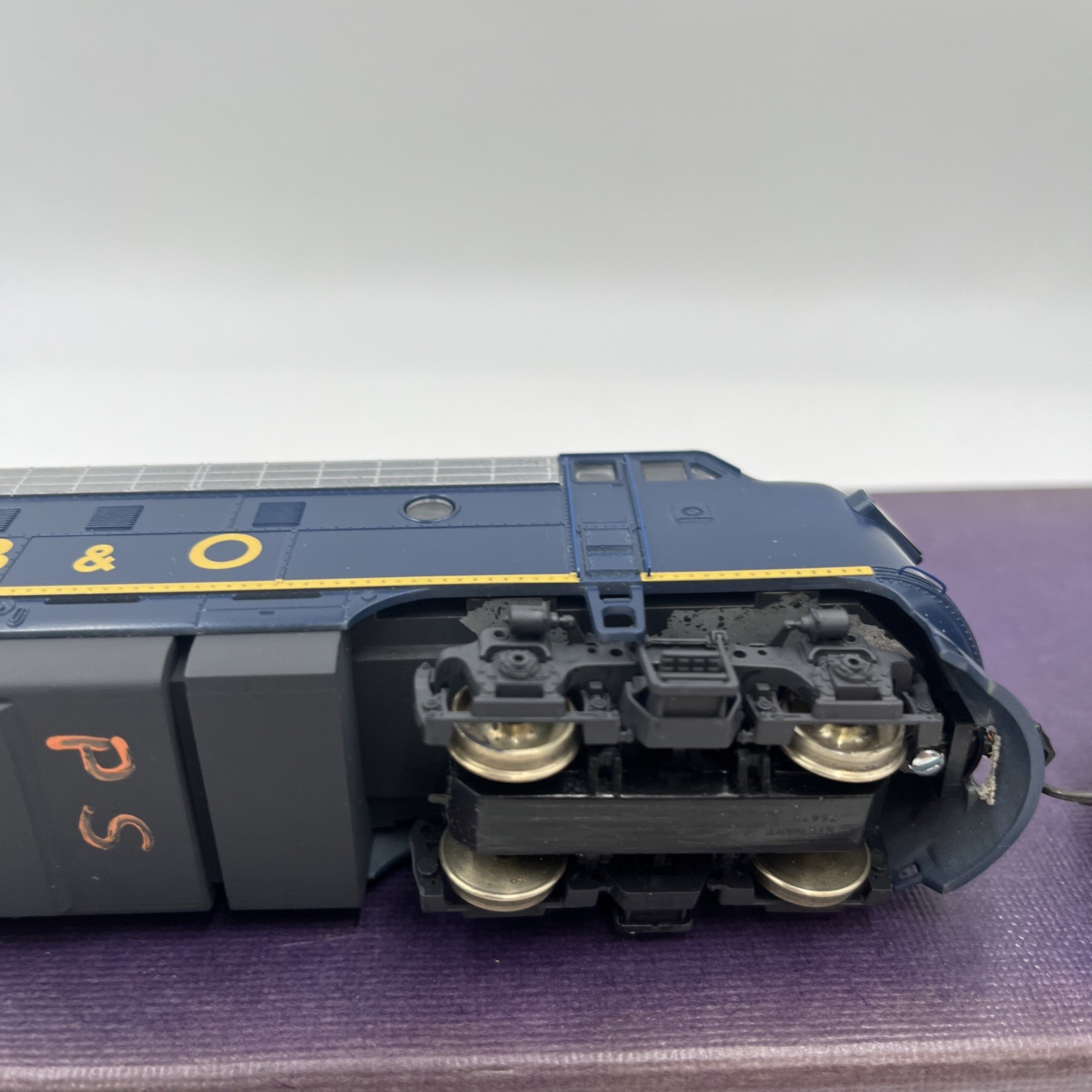 HO Scale F7A Ph 1 Early B&O #5614 – HO-Scale A&B Unit tested and works