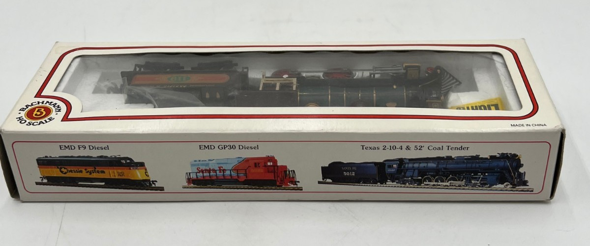 Bachmann HO Union Pacific 4-4-0 American Steam Locomotive & Tender Old West Era