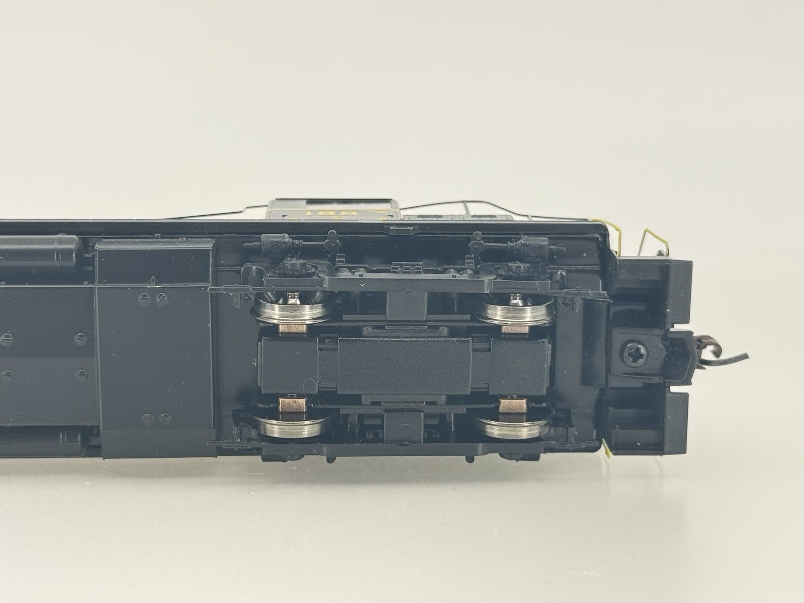 HO Athearn RTR 84036 Western Maryland Alco RS-3 Diesel Locomotive WM #188