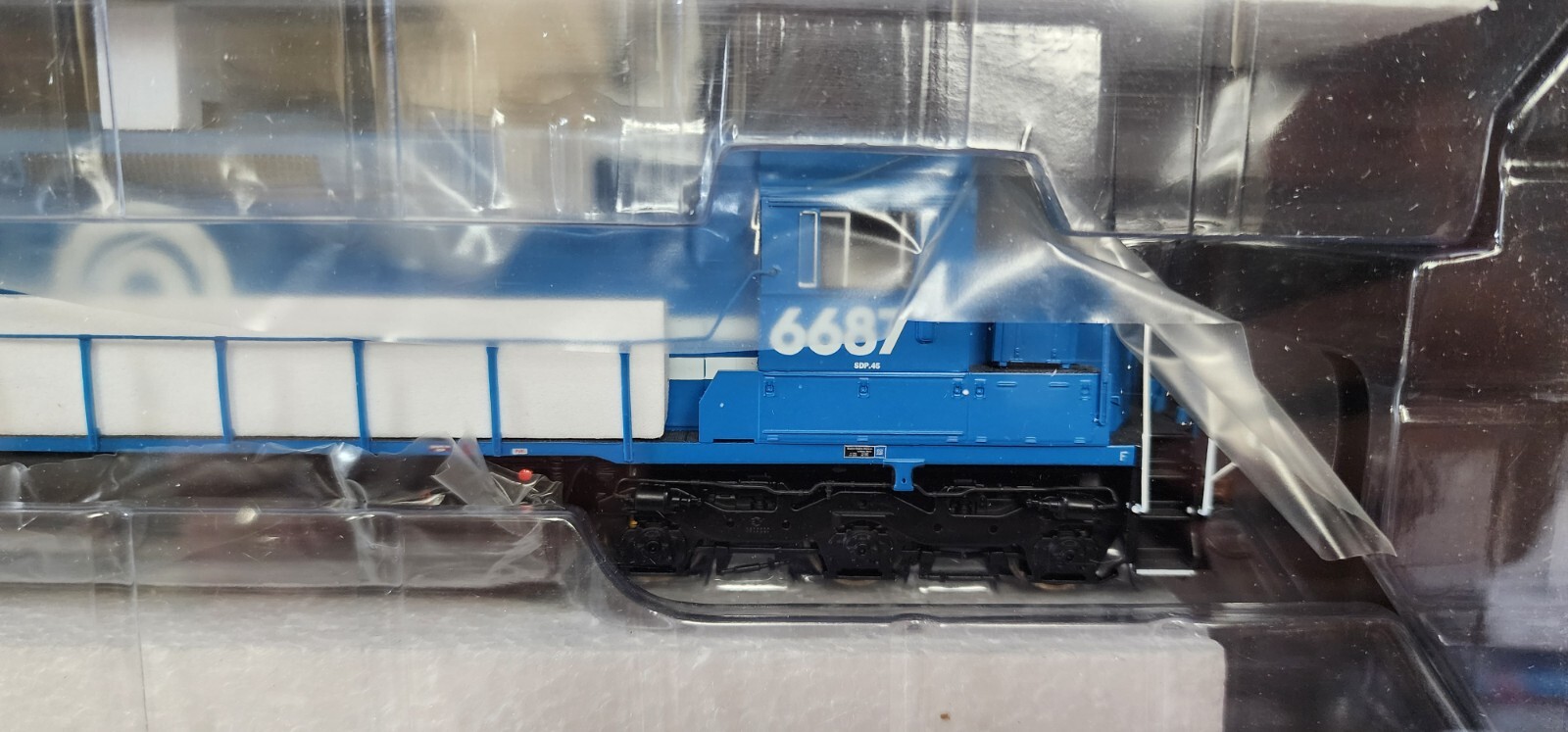 ATHEARN GENESIS HO G63716 CONRAIL RR SDP45 (SD45M) #6687 Tsunami 2 Sound & DCC