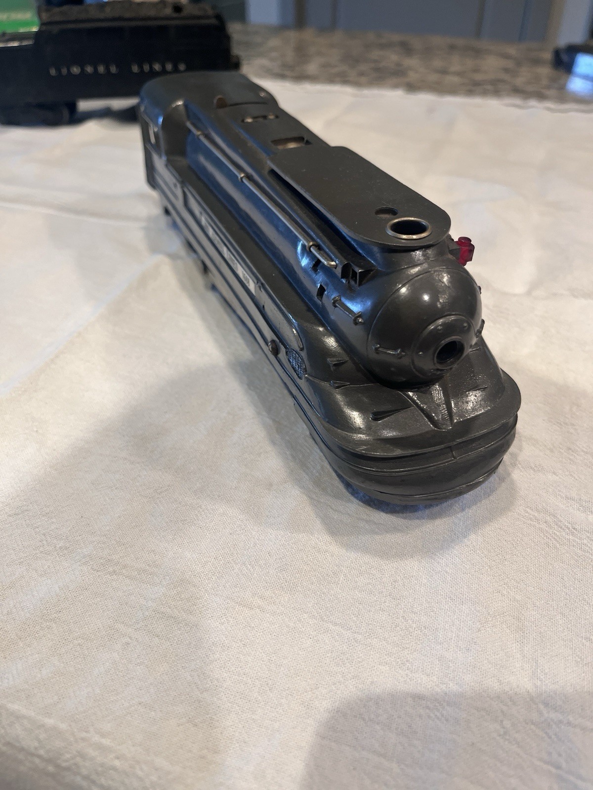 Lionel O Gauge torpedo steam locomotive gunmetal pre war version w coal tender