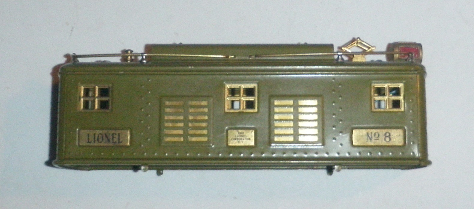 Lionel Pre War Standard Gauge No. 8 Locomotive Shell, Olive Green, Nice