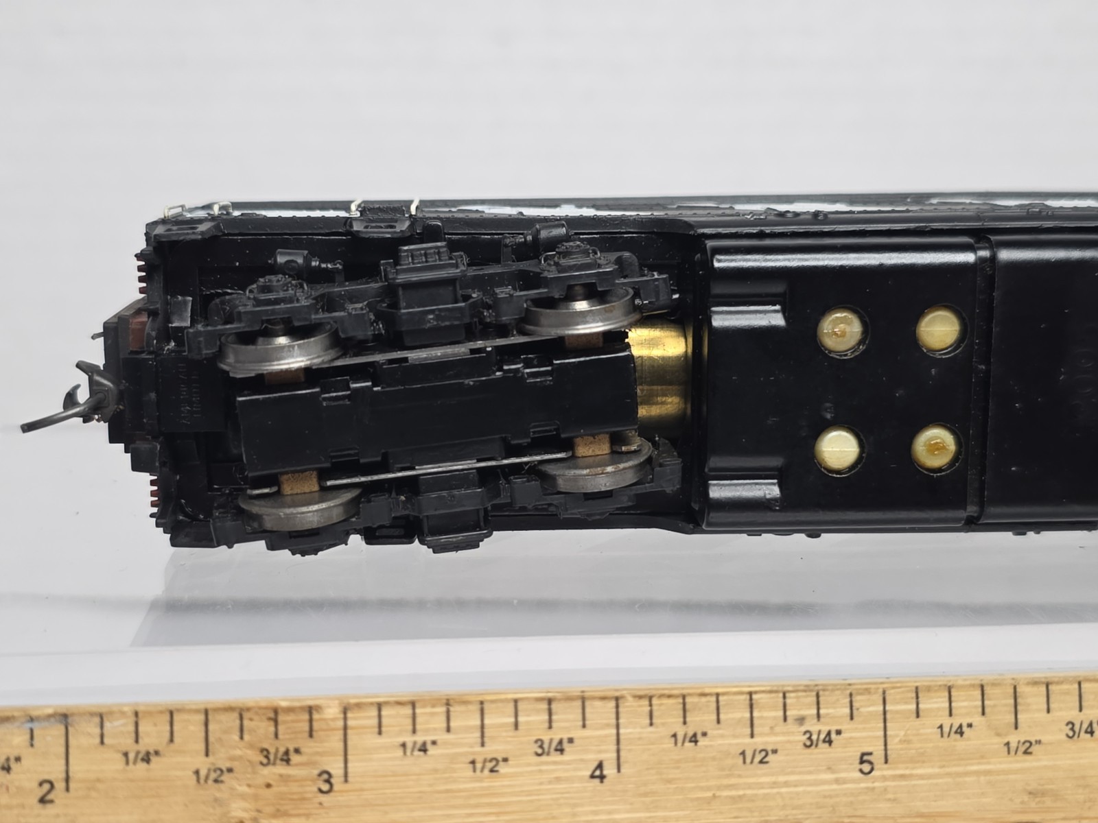 Athearn HO Scale Custom Canadian National CN 9102 F-7 A Diesel Locomotive Kadee