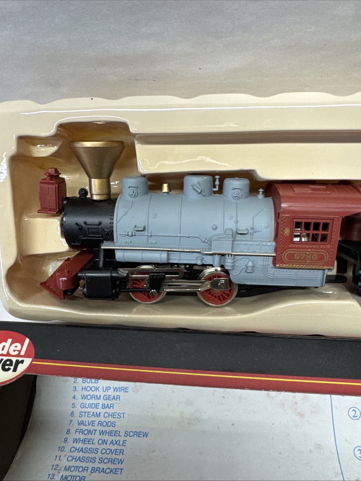 Model Power # 96780 Santa Fe 0-4-0 Fat Boy Steam Locomotive W/ Knuckle Coupler