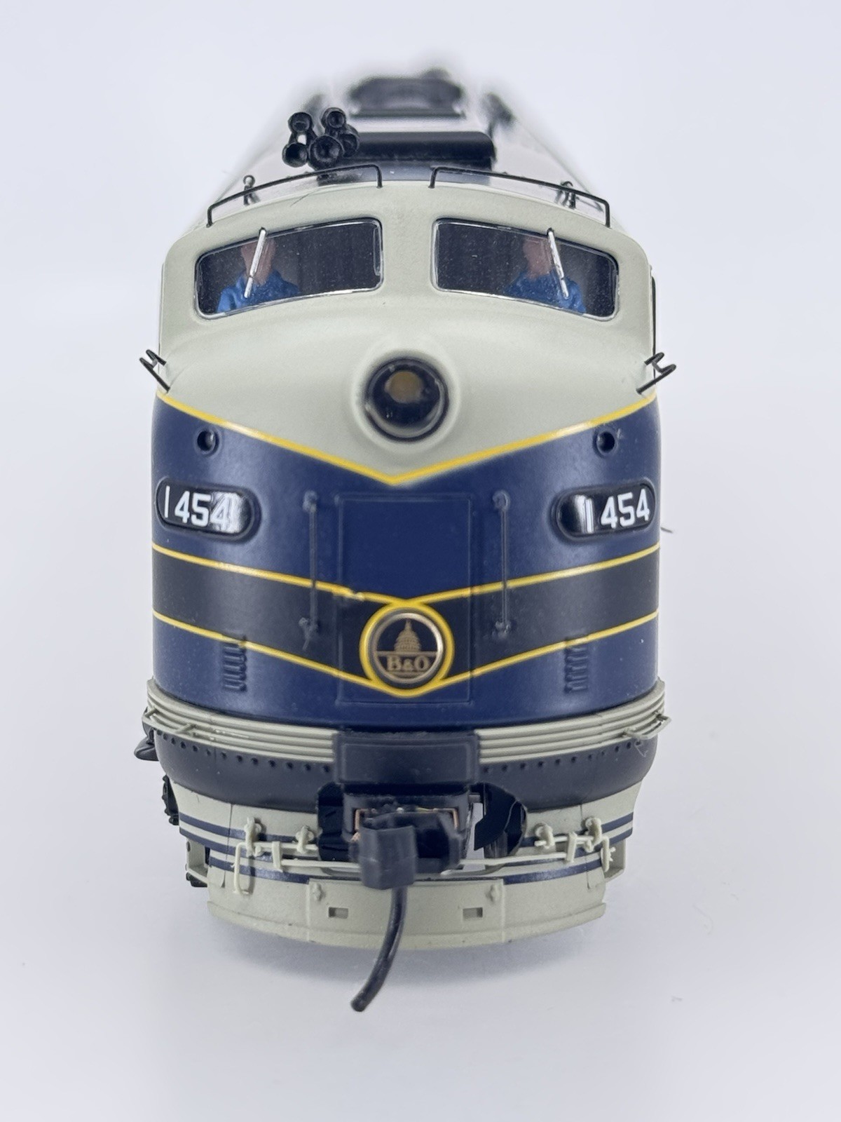 HO Walthers Proto Baltimore & Ohio EMD E9A Powered Diesel Locomotive B&O #1454
