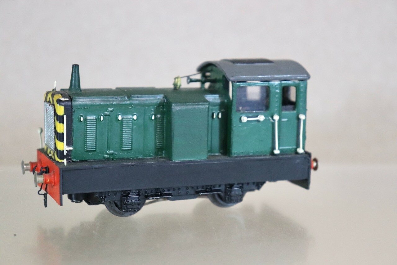 AIRFIX HORNBY KIT BUILT BR 0-4-0 DREWRY SHUNTER LOCOMOTIVE od