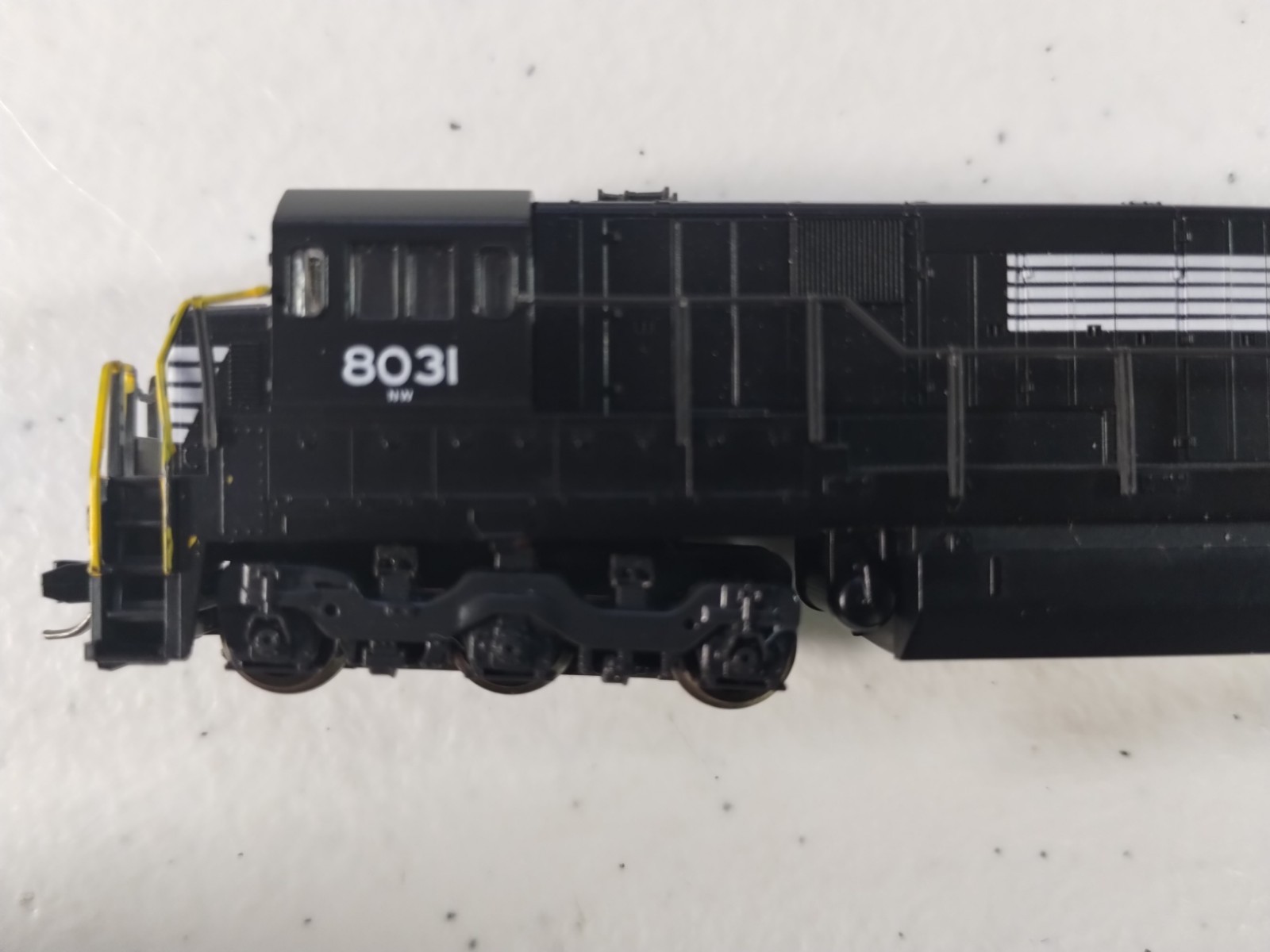 KATO 176-309 GE C30-7 Norfolk Southern #8031 N-Scale DC