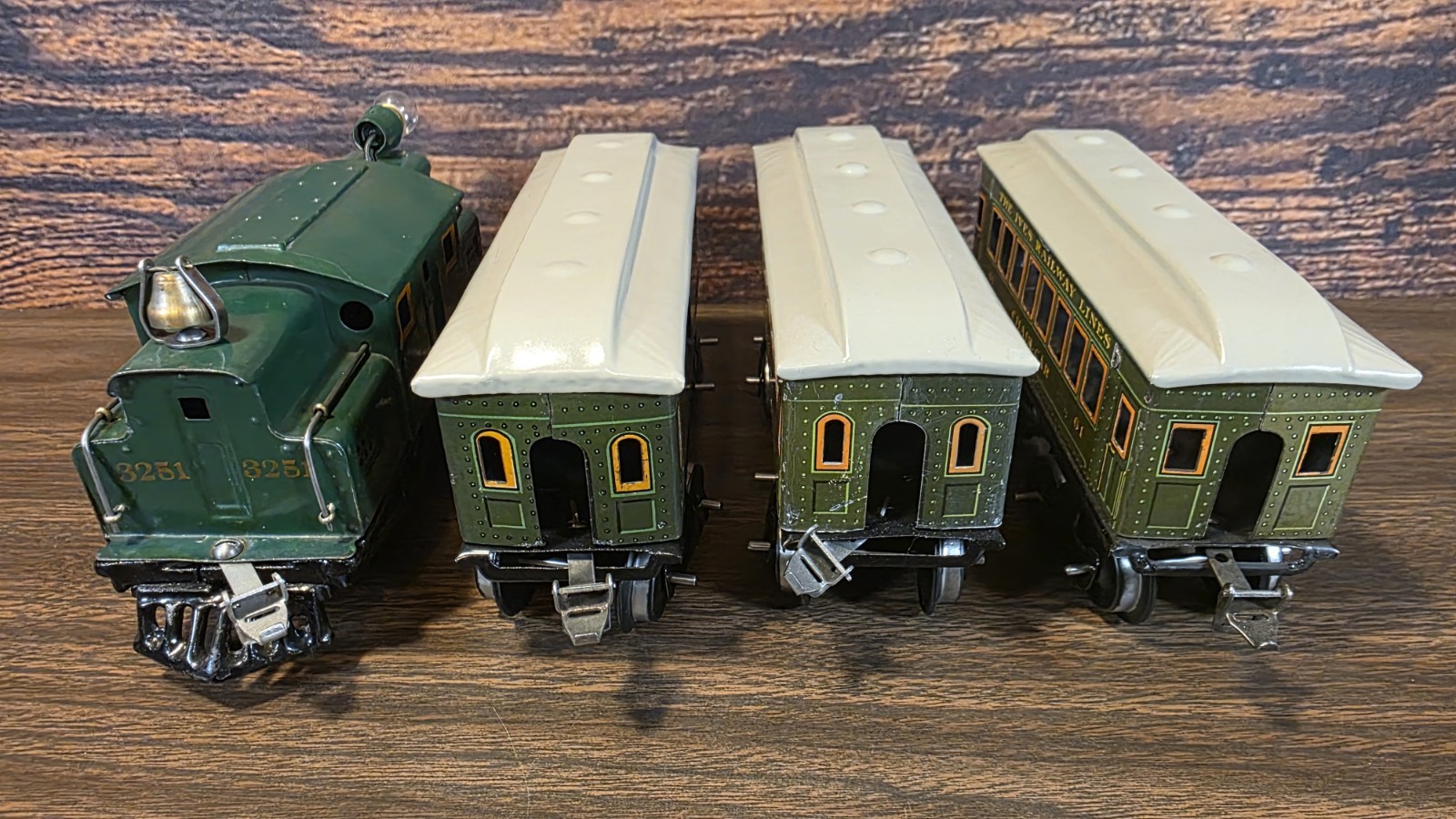Vintage Ives 3251 Locomotive Train Set w/ No 60 Mail 61 Chair 62 Parlor Cars