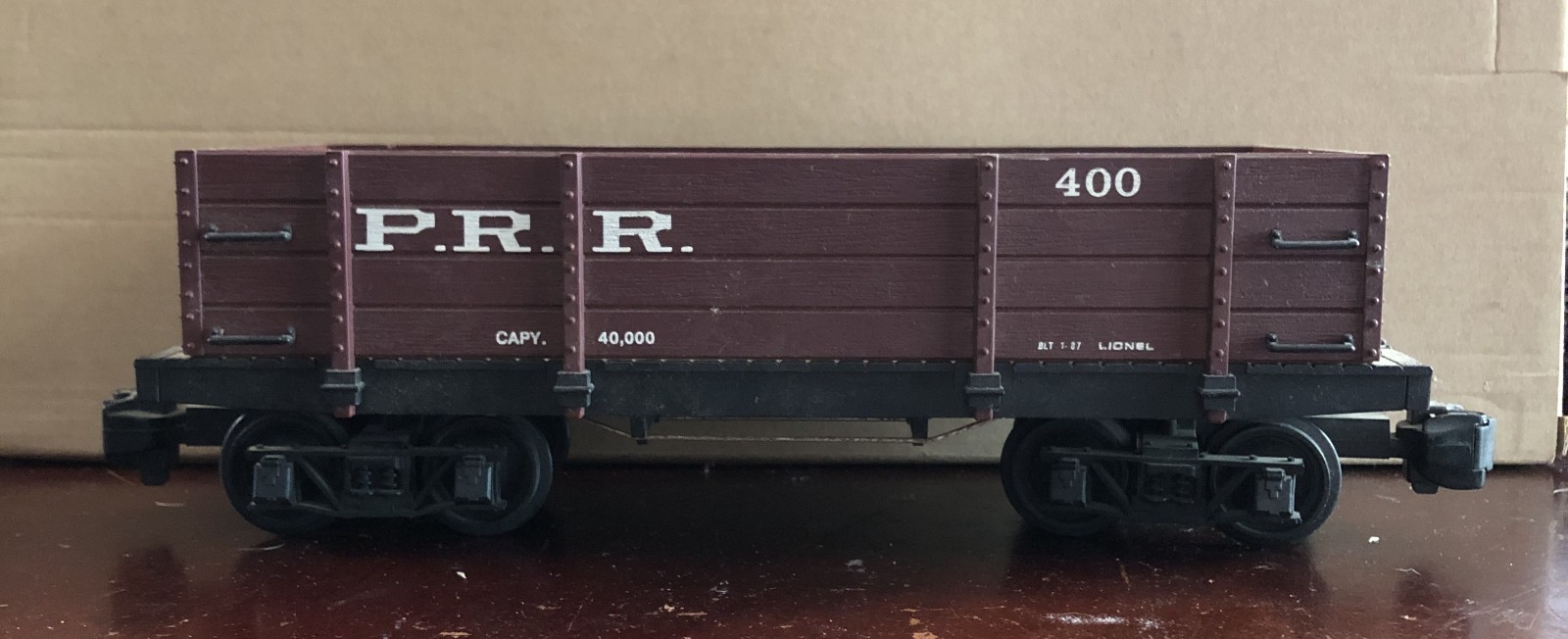 Lionel Trains Engine PRR 100 Large Scale