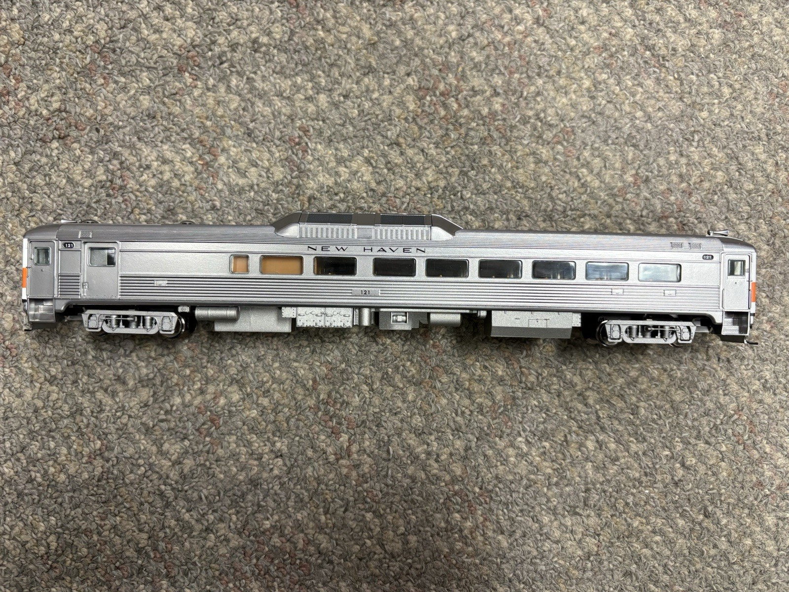 + Proto Series 1000 Walthers HO New Haven #121 RDC-2 Coach Baggage Car 920-35304