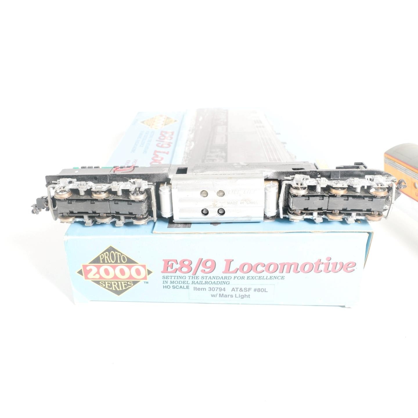 Proto 2000 HO Scale Union Pacific UP #930B E8/9 Diesel Locomotive DC