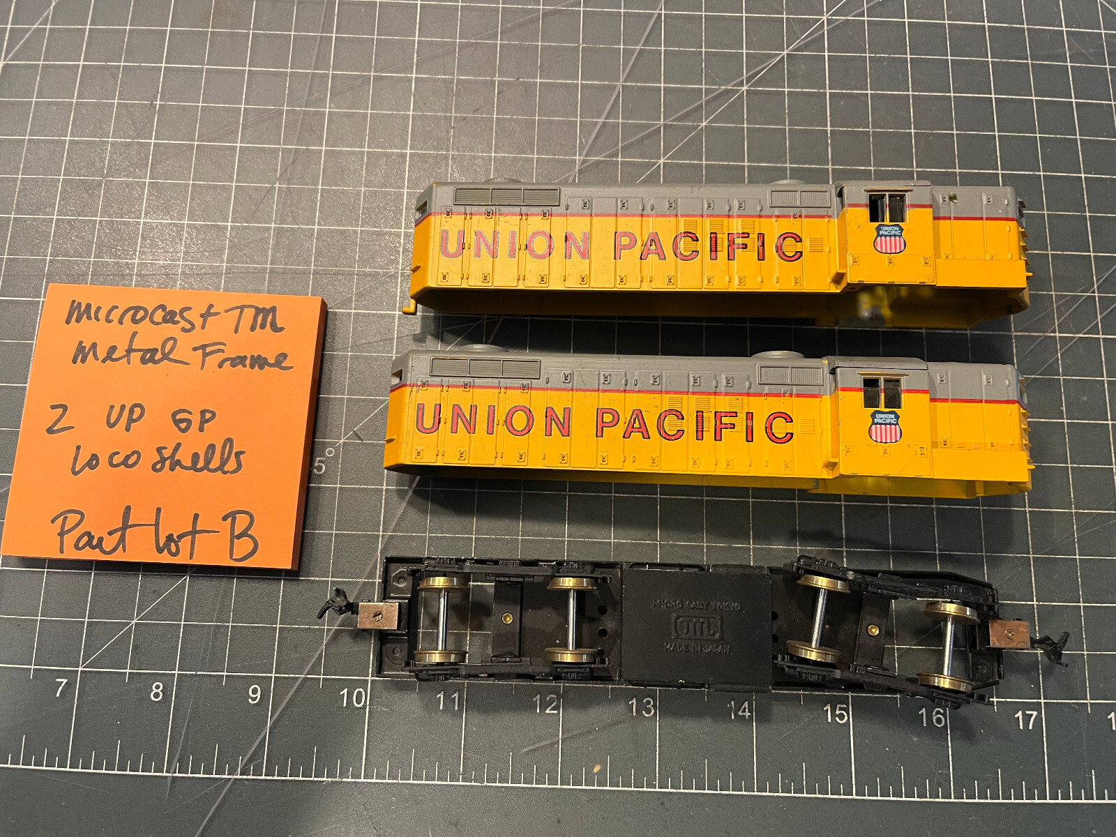 HO Train 2 UP DIESEL SHELLS & 1 STAMPED METAL MICRO CAST JAPAN FRAME PART LOT B