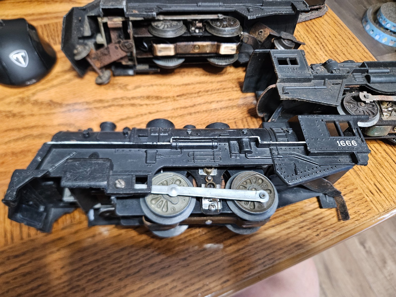 Marx O Gauge 666 & 2 other Locomotives For Parts/ Repair