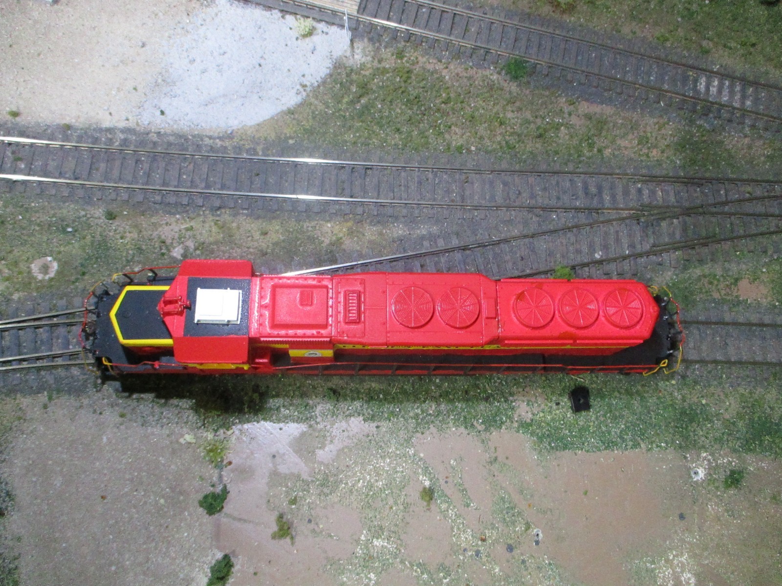 FEC 703 ATHEARN SD40-2 CUSTOM PAINT & DETAILS,SOUNDTRAXX DCC/SOUND,FRONT DITCH