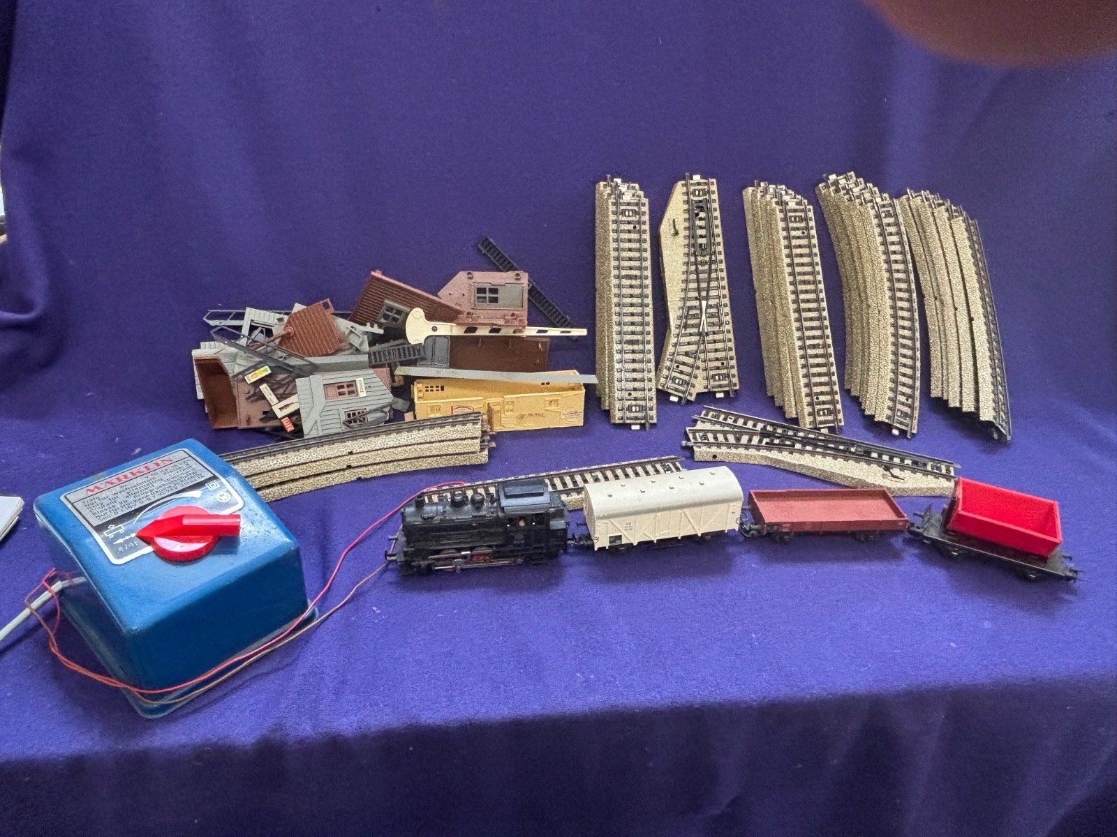VINTAGE MARKLIN HO GAUGE MODEL 3000 TOY TRAIN TRANSFORMER TRACK ACCESSORIES WORK