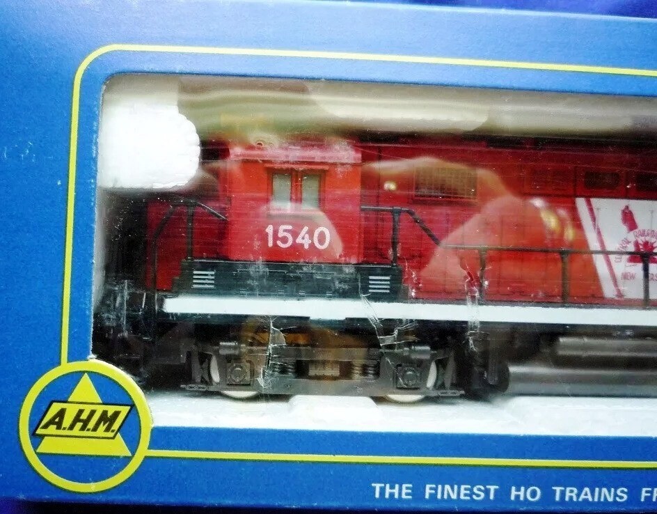 AHM/Roco HO CENTRAL NEW JERSEY #1540 ALCO CENTURY 424 DIESEL LOCOMOTIVE NEW