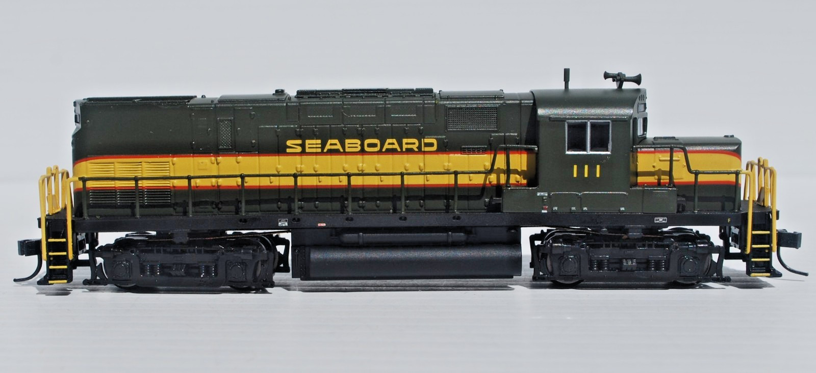 SEABOARD AIR LINE. N Scale. C420. DCC. Road # 111. Atlas. As New.