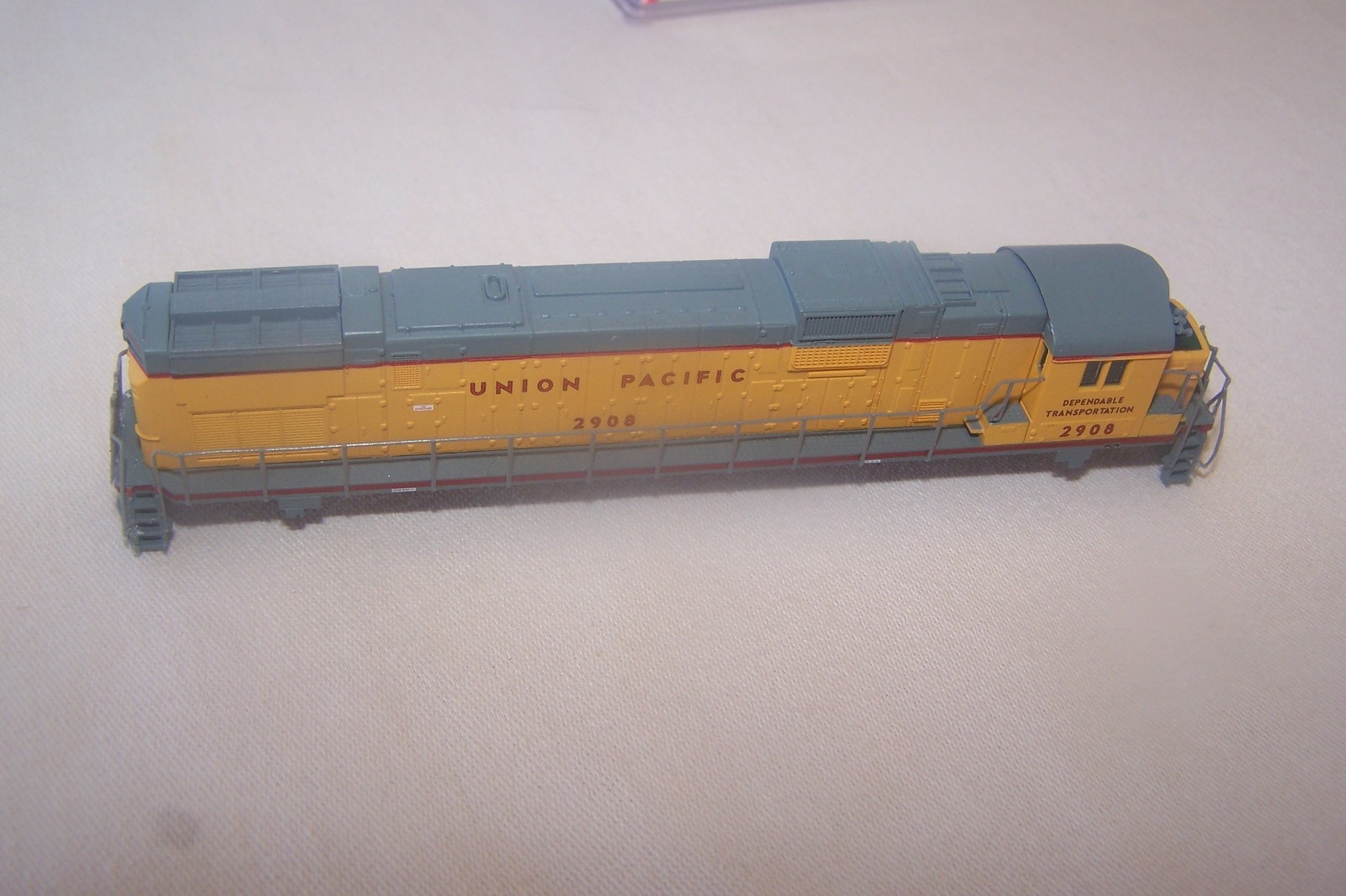 Atlas N Scale C630 C-630 UNION PACIFIC Complete Shell Assy w/handrails
