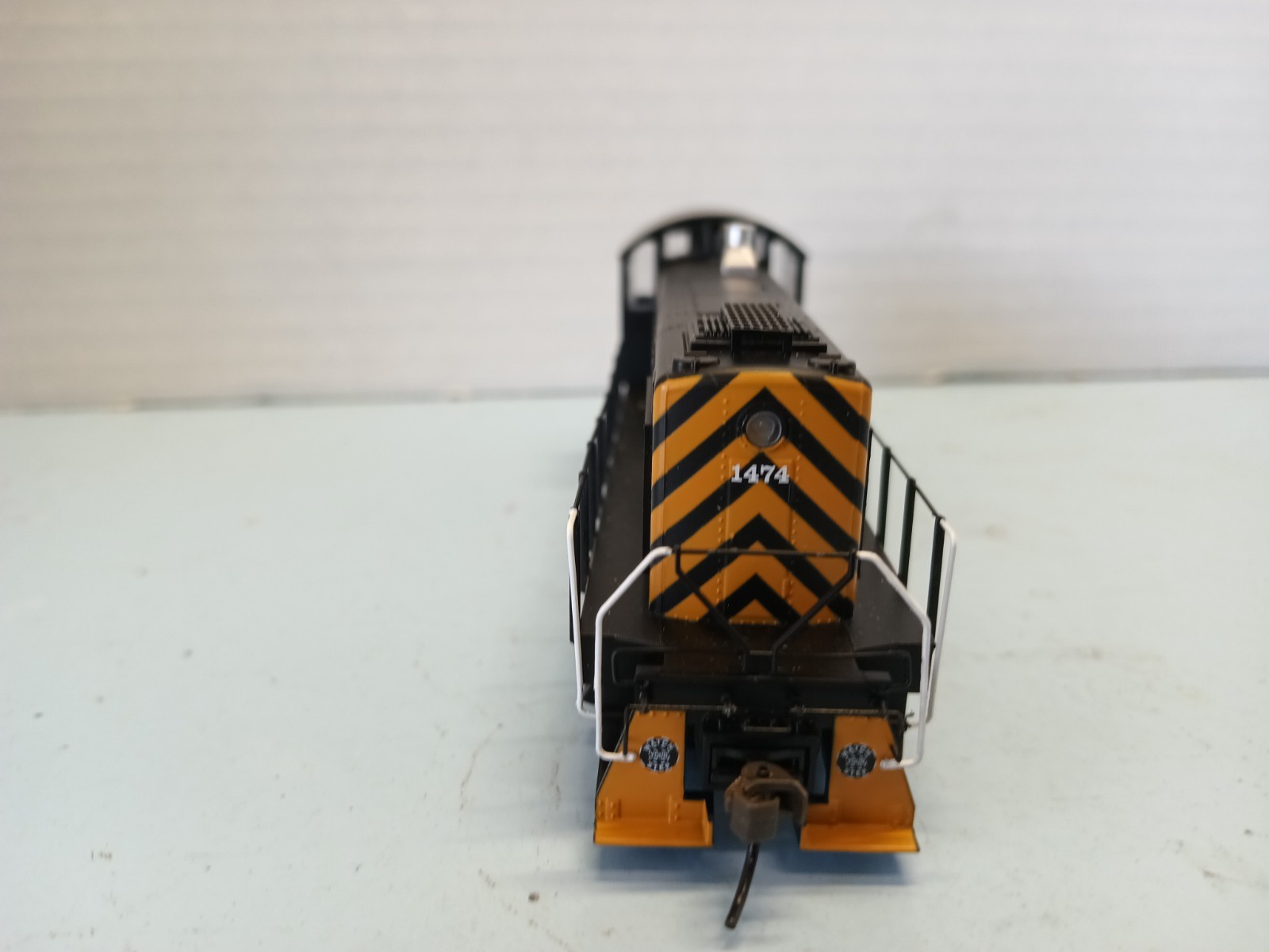 HO Scale Bachman S4 Southern Pacific Swircher. Tiger Stripe Scheme. DCC Sound
