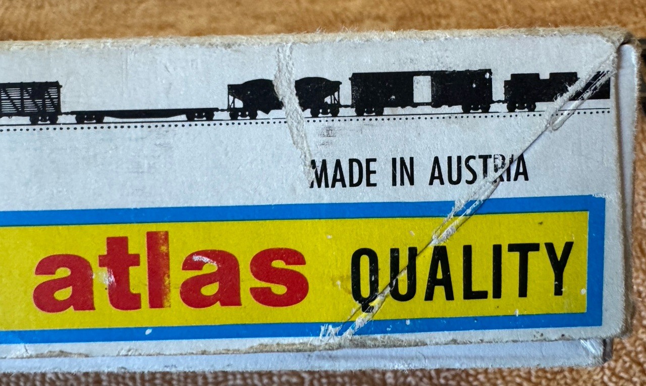 HO Atlas Southern GP38-2 #5038 Made in Austria