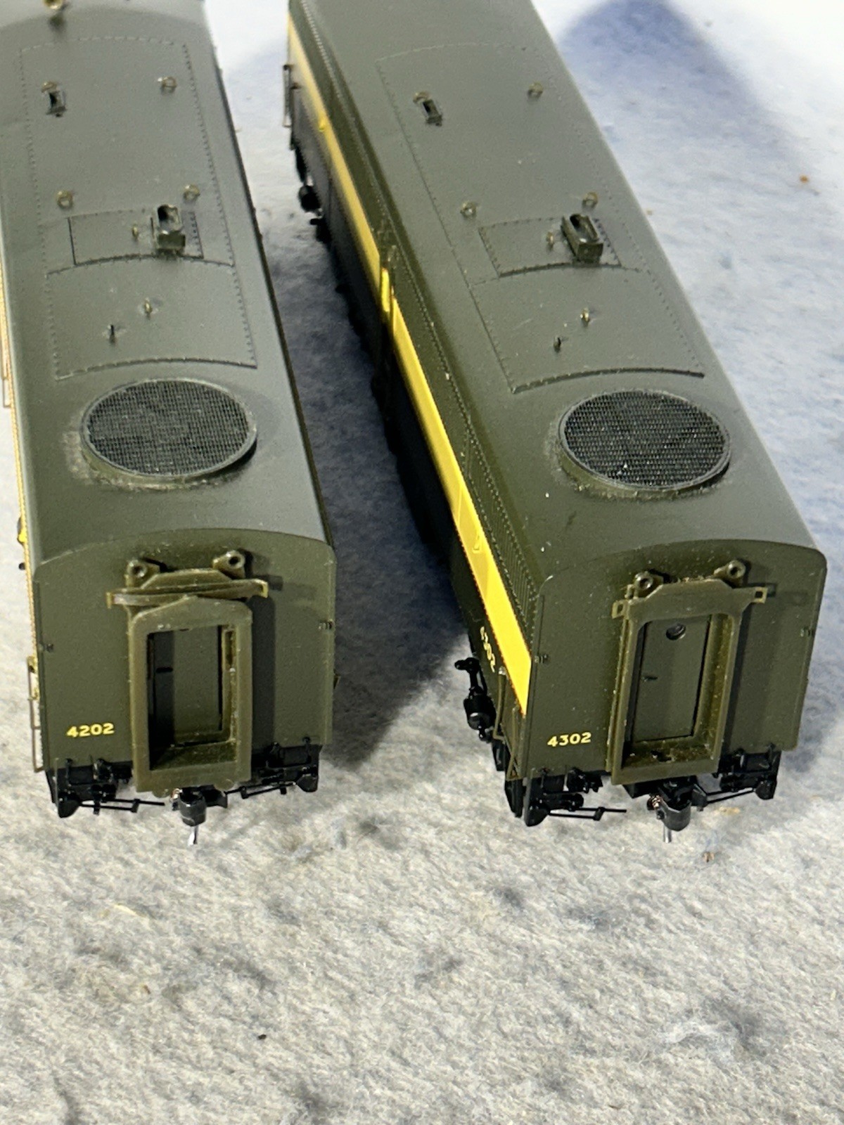 Nice Proto 2000 FA -2 A/B Seaboard Air Line RR HO Locomotives (Incorrect Box)