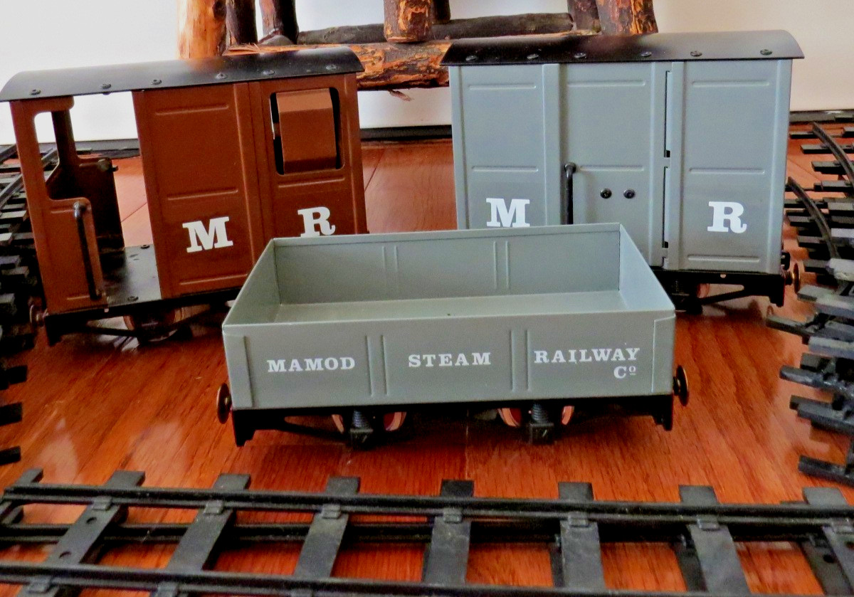 Mamod Steam Railway SL1 Narrow Gauge Train Set Green Loco 4 Wagons Track England