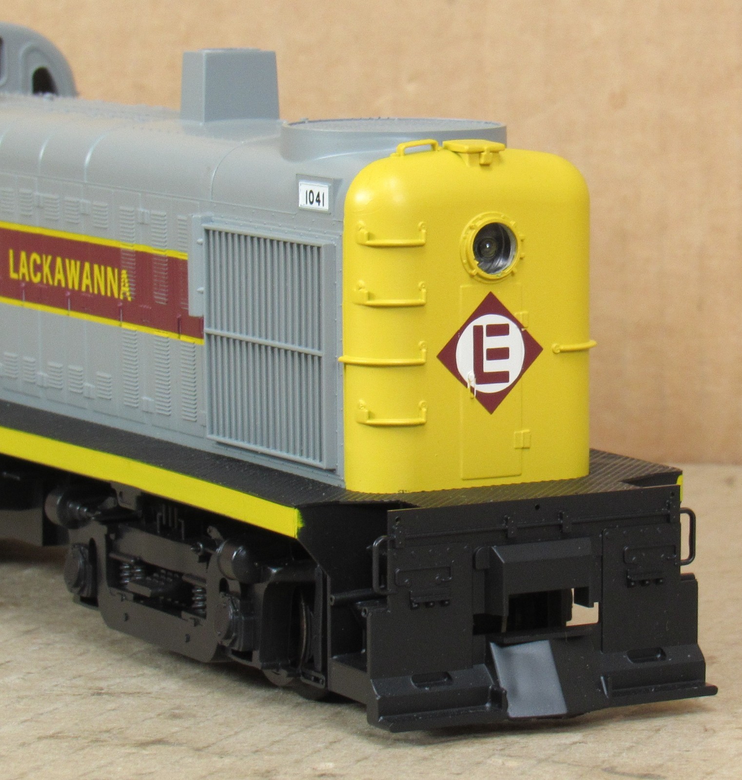 Weaver/P&D Hobby Shop 4056 Erie Lackawanna RS-3 Diesel Engine #1041 O-Gauge *