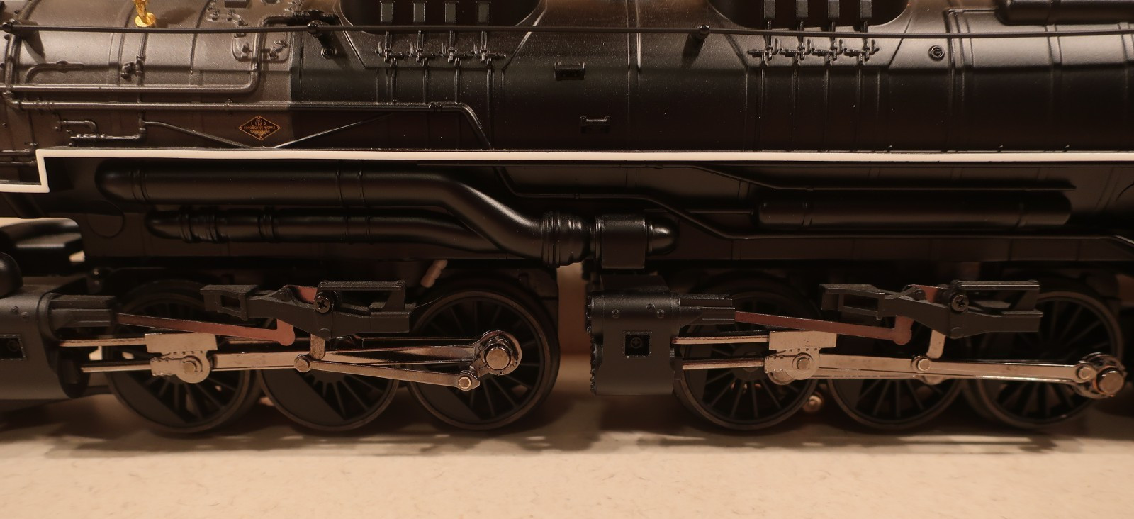 Rail King C & O Imperial Allegheny Steam Engine/Tender 2-6-6-6; 30-1504-1
