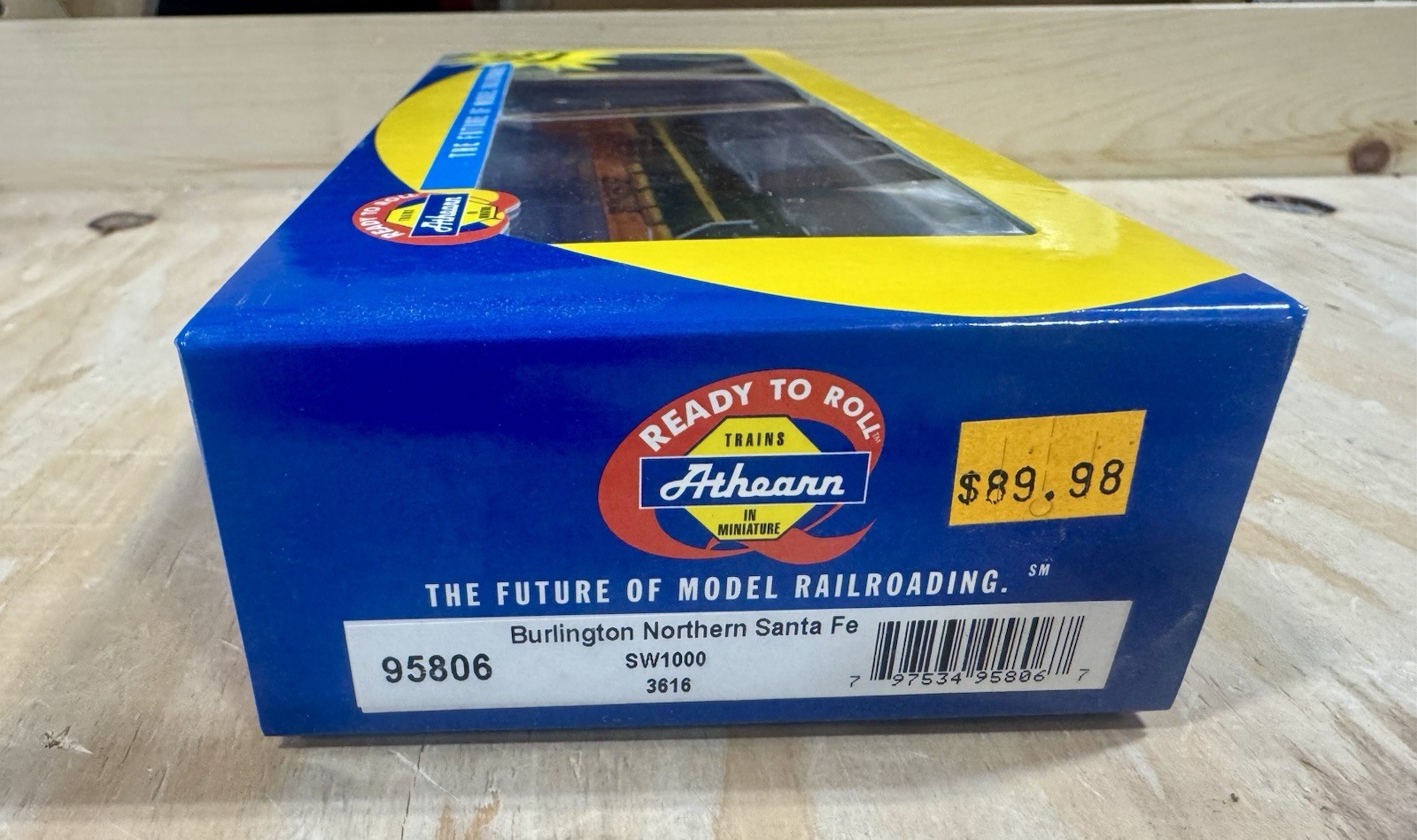 Athearn HO 95806 BNSF SW1000 #3616 New! DCC Ready