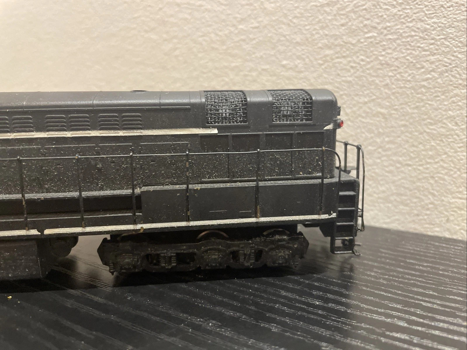 BRASS PACIFIC PIKE POWERED FM TRAINMASTER ENGINE LOCOMOTIVE HO SCALE EXCELLENT