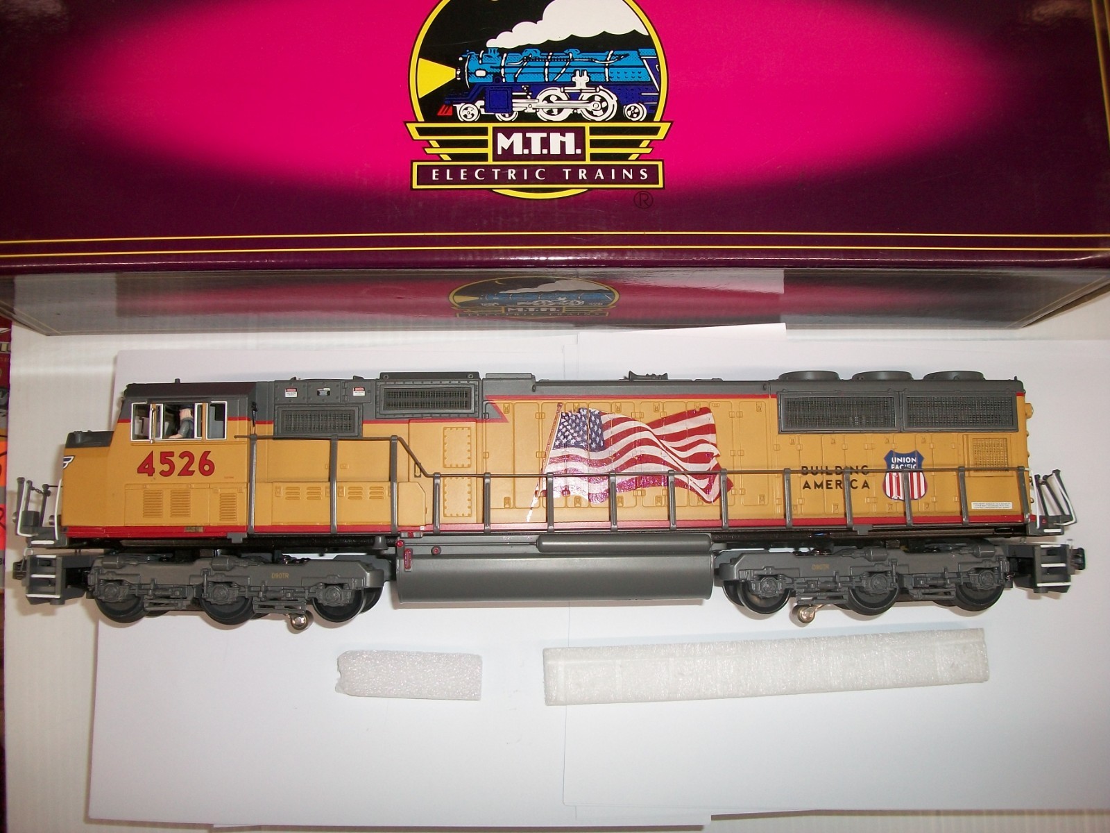 MTH 20-2376-1 UNION PACIFIC SD70M , PROTO SND 2 , SEE NOTES ” LOT #46419