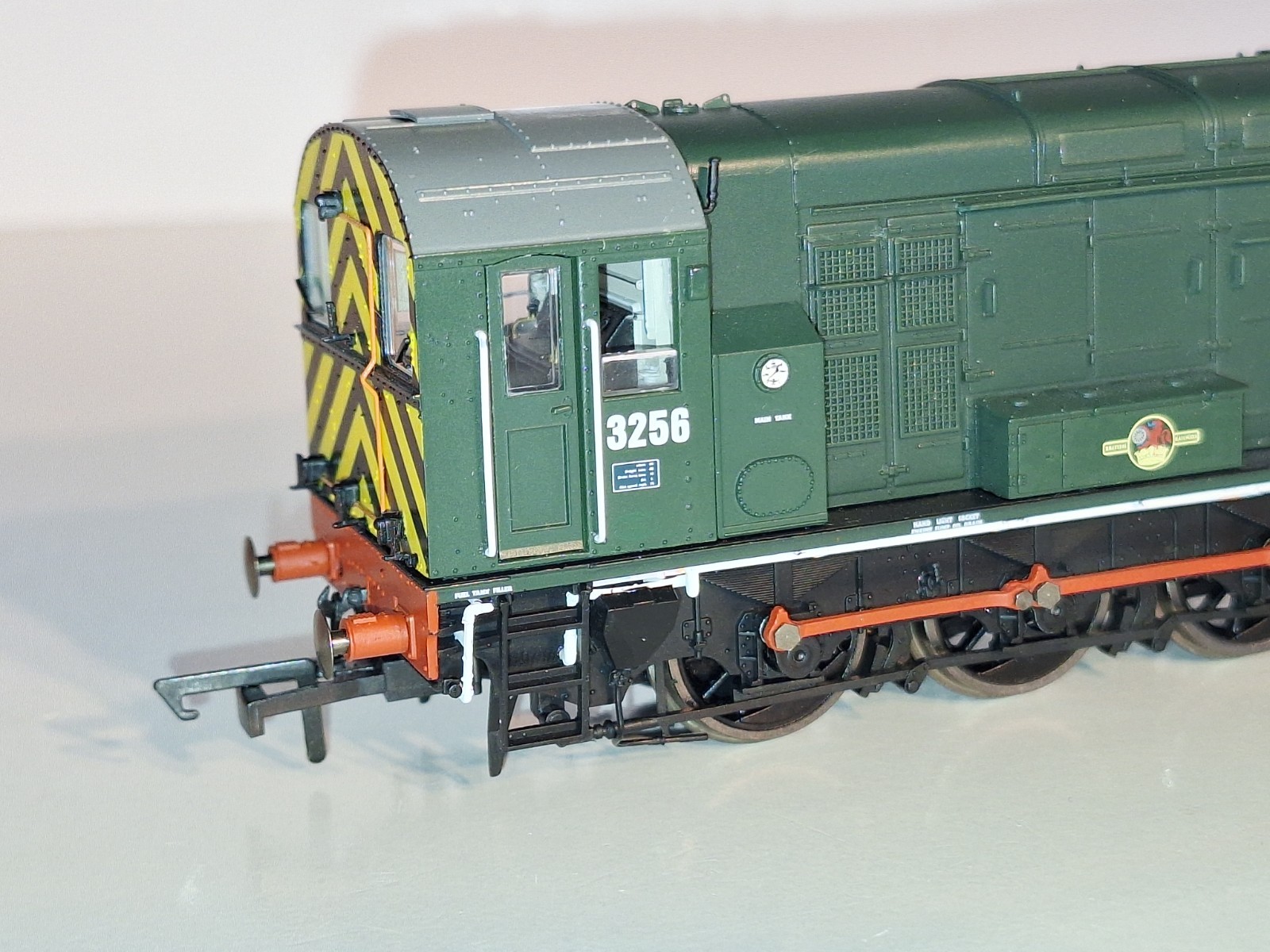 Hornby R2417 DCC Ready 08 Diesel Loco. New Old Stock. Mint Cond. Boxed. OO Scale