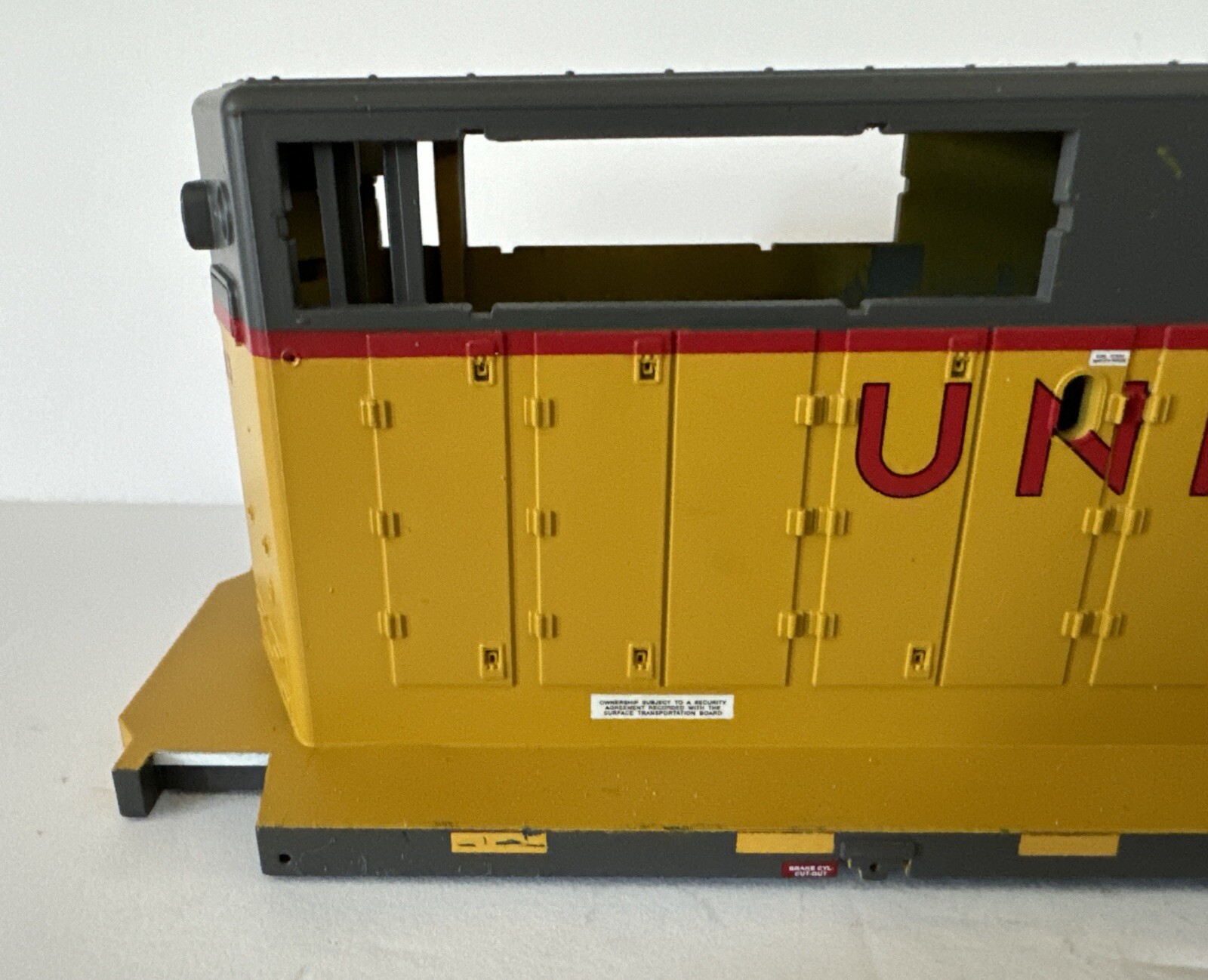 MTH Locomotive Union Pacific Diesel #1083 Shell Only O Gauge Scale 1:48 2015
