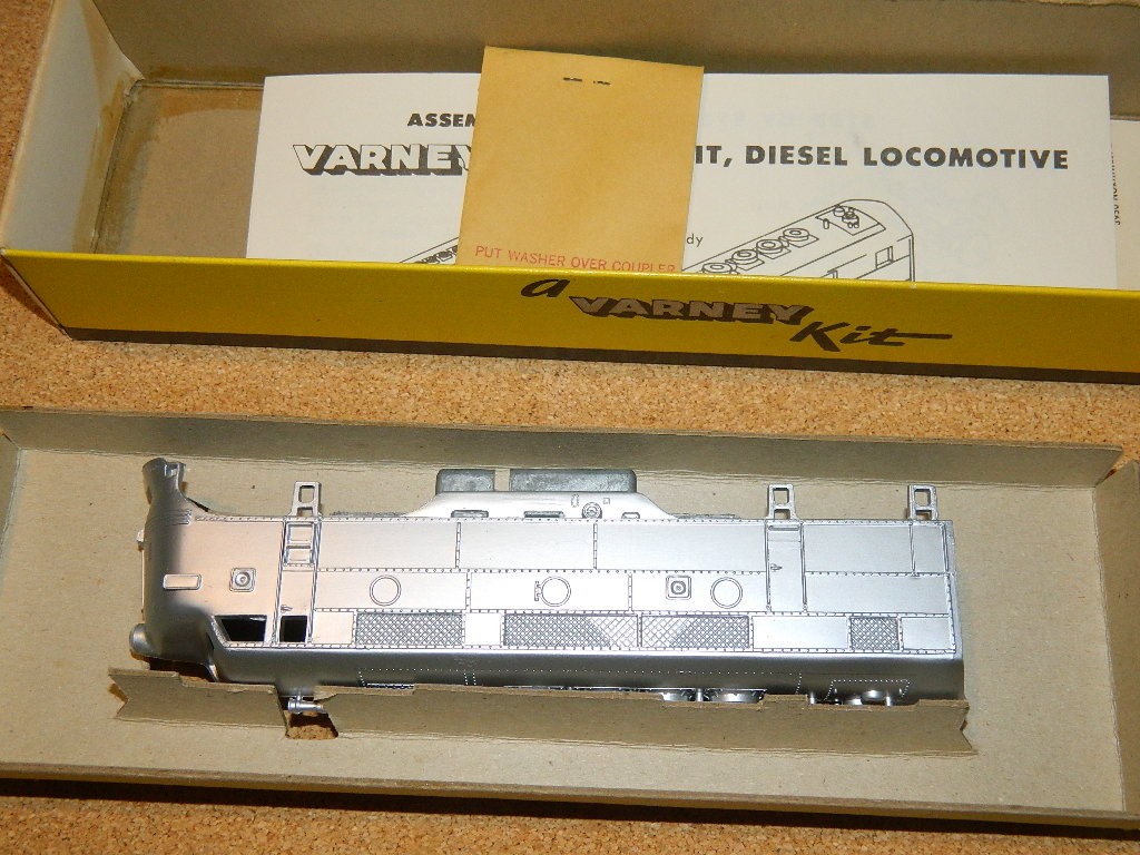 Vintage Varney No. 2515 HO Scale Brute Diesel Kit Locomotive New in the Box