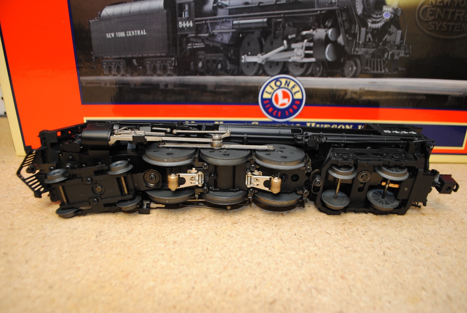 Lionel 6-28072 NYC 4-6-4 J-3A Hudson #5444 Steam Loco & Tender O-Gauge TMCC